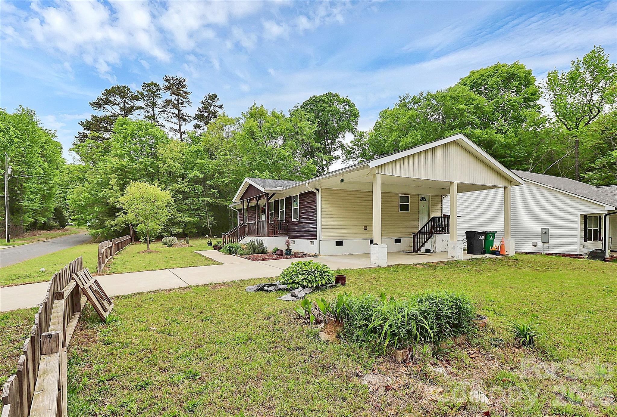 8301 Washington Boulevard — Charlotte