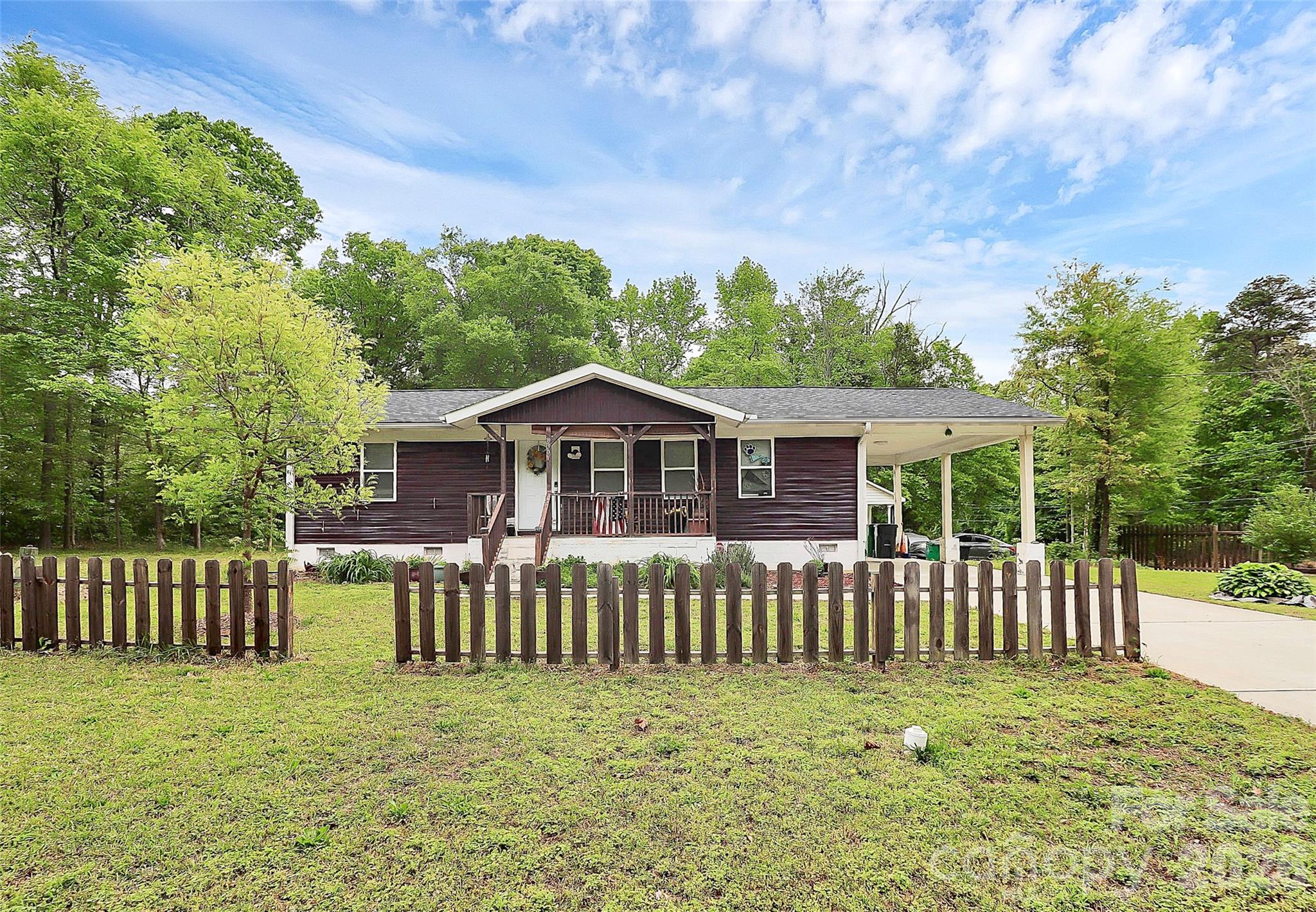 8301 Washington Boulevard — Charlotte