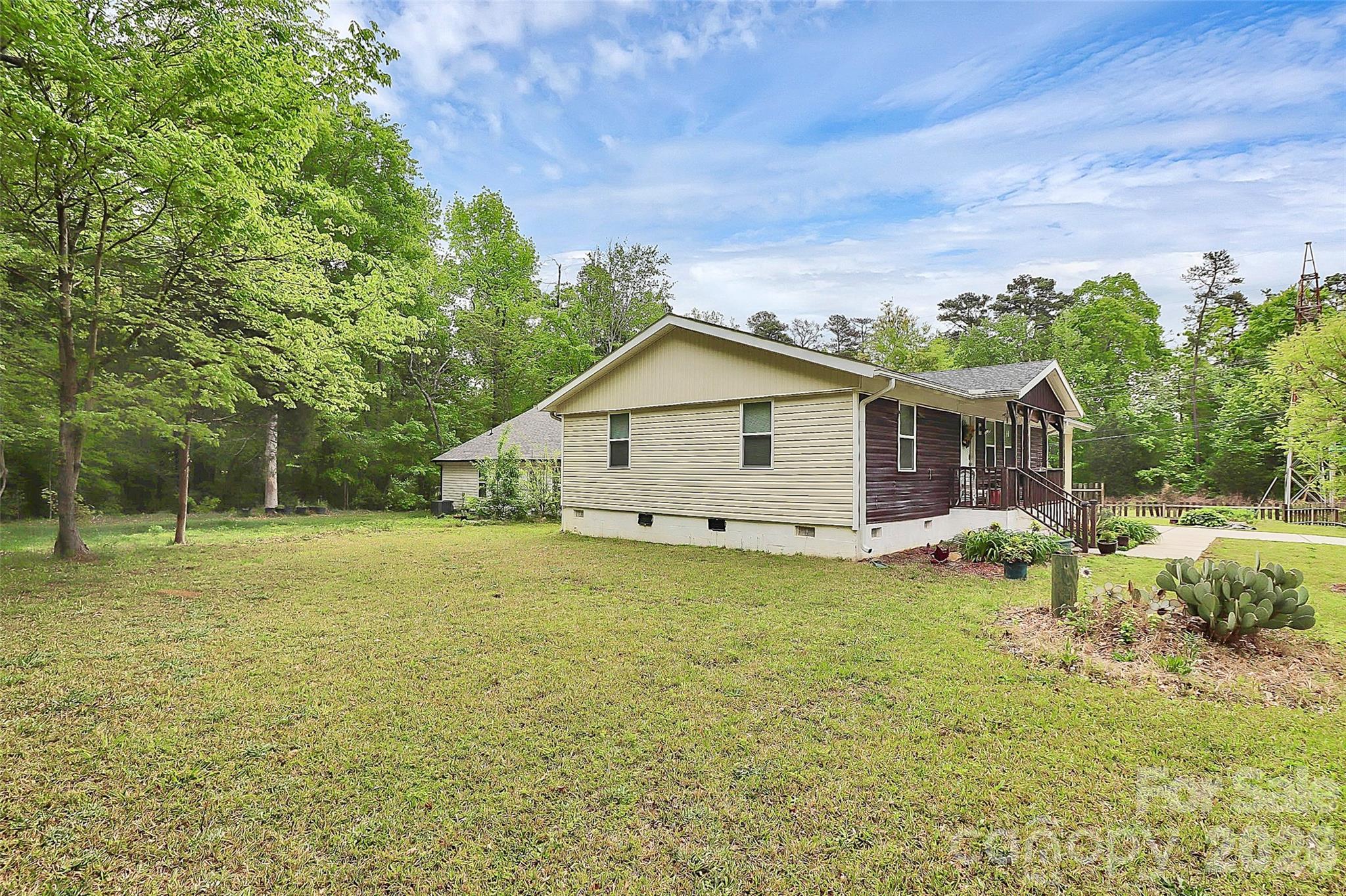 8301 Washington Boulevard — Charlotte
