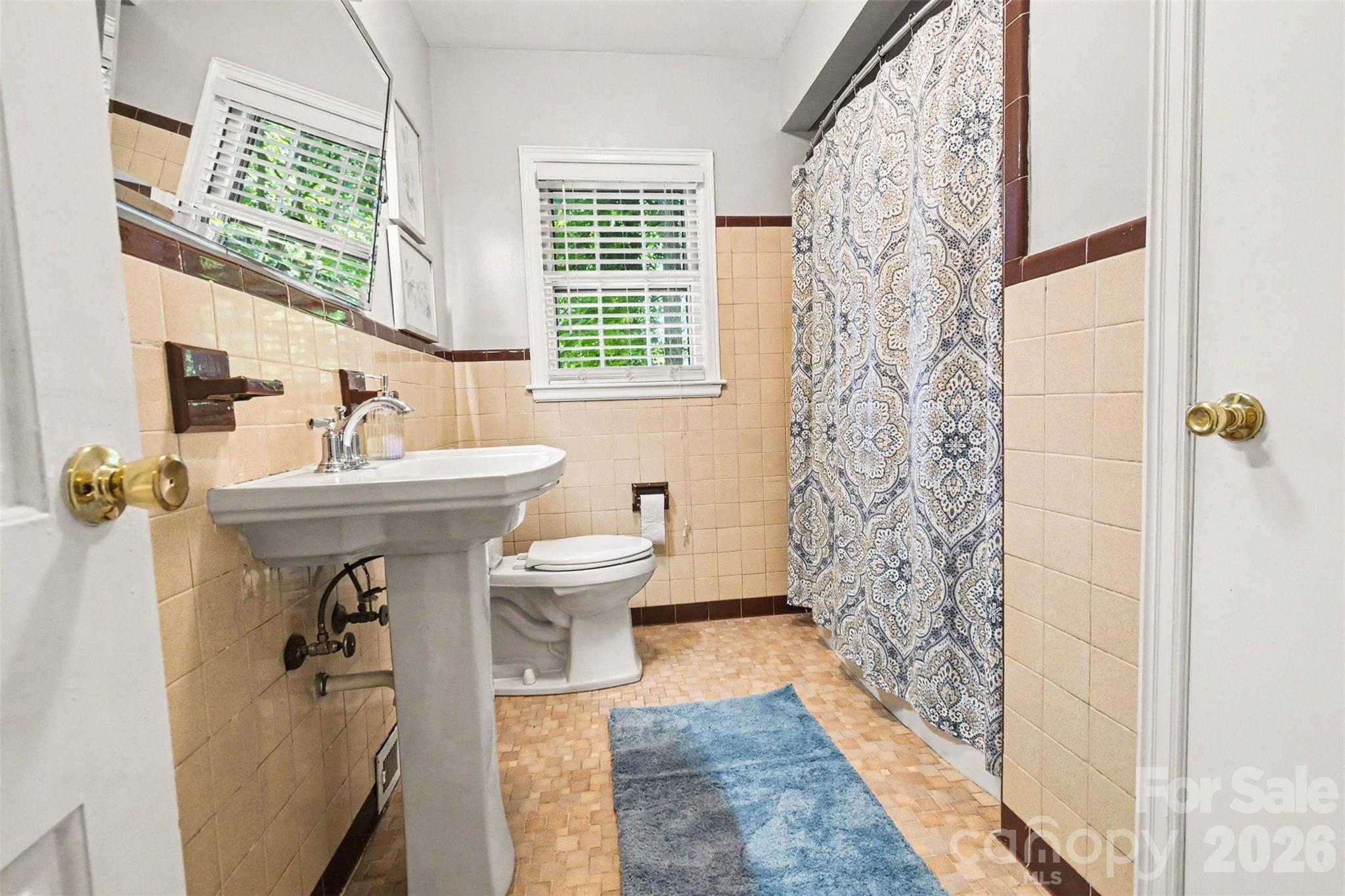 613 E Ridge Street — Kings Mountain