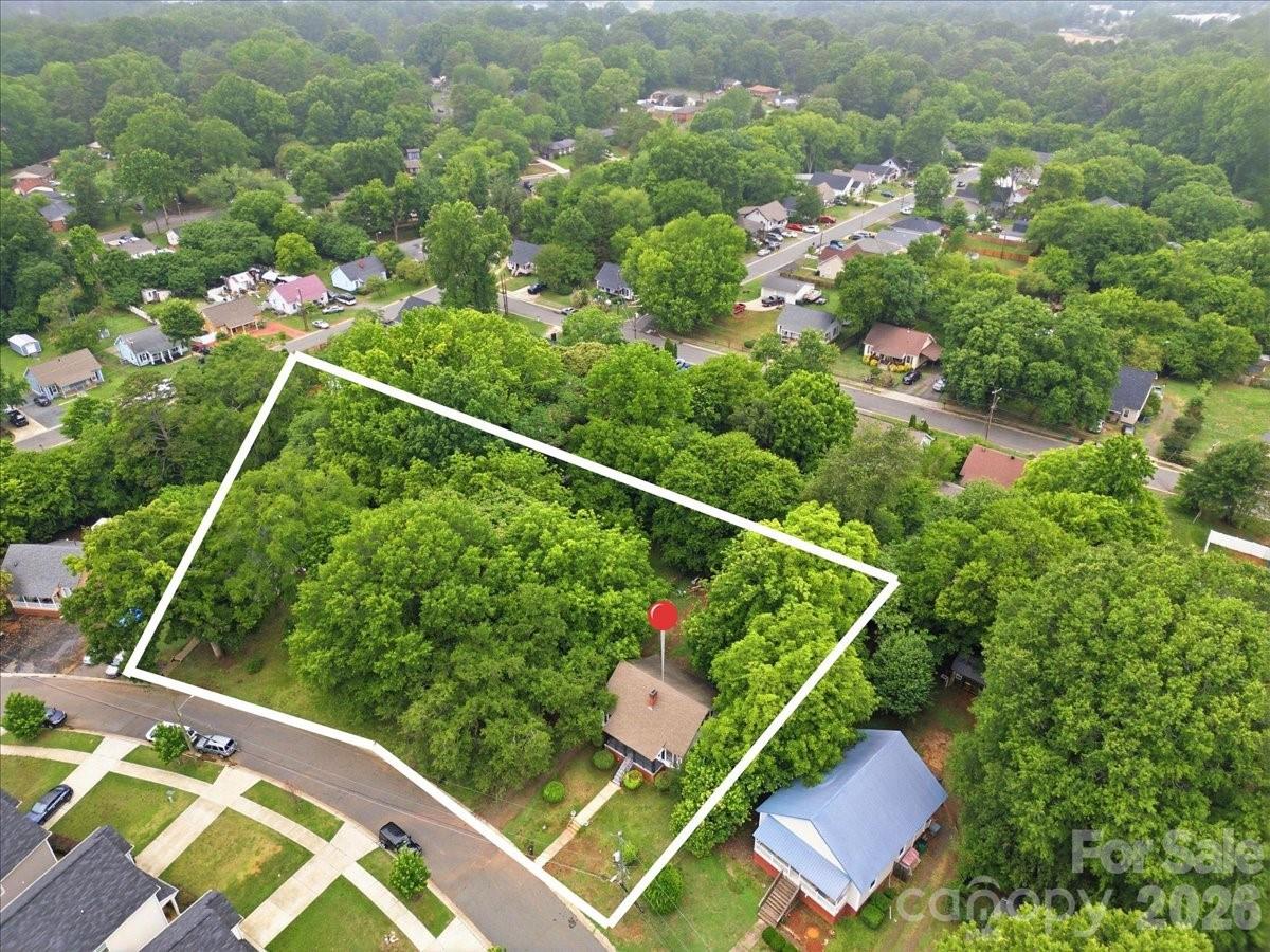 8512, 8516, 8520 Colgate Circle — Charlotte