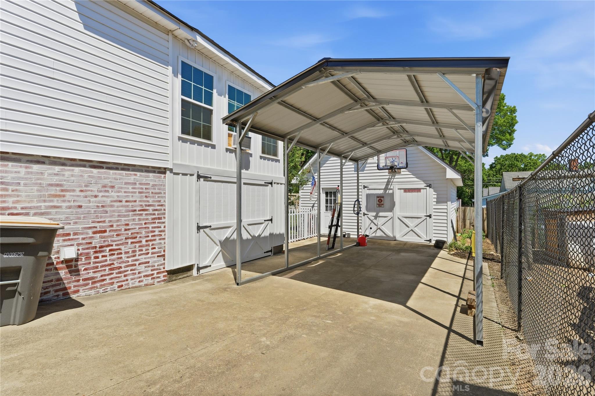 502 N Ridge Avenue — Kannapolis