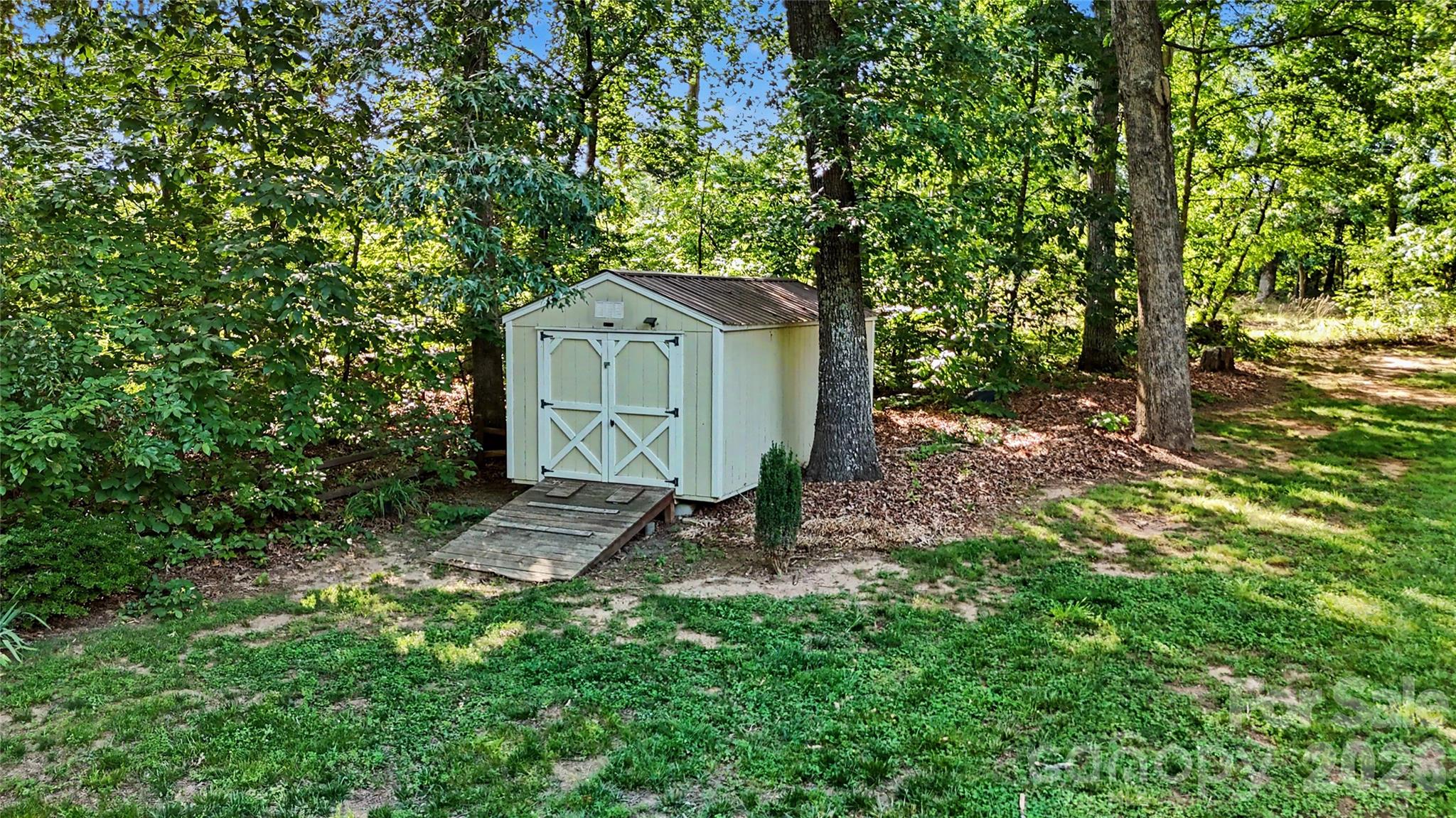 213 Bostian Lake Road — Statesville