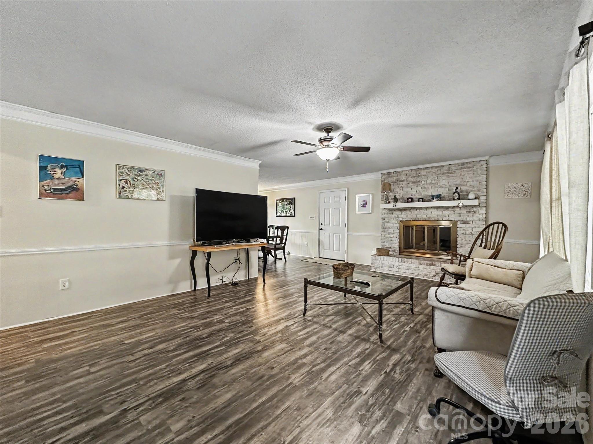 213 Bostian Lake Road — Statesville