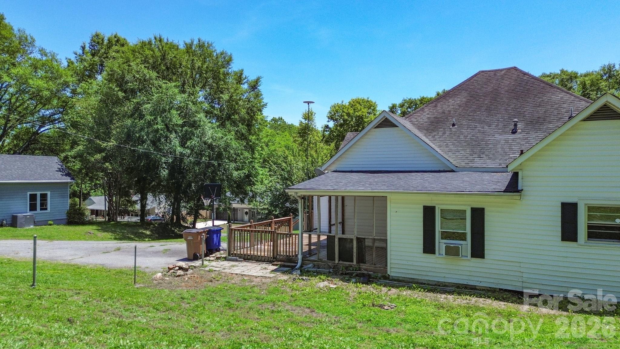 638 W MAIN Extension — Lincolnton