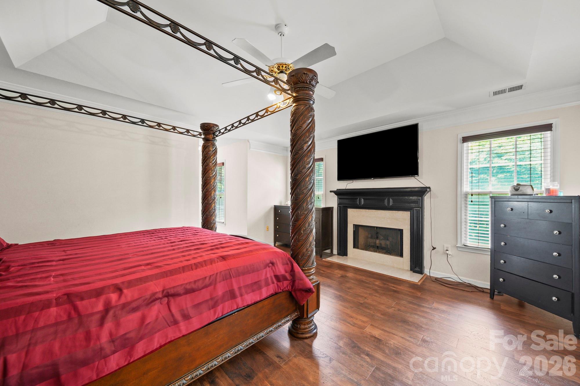 3124 Arklow Road — Charlotte