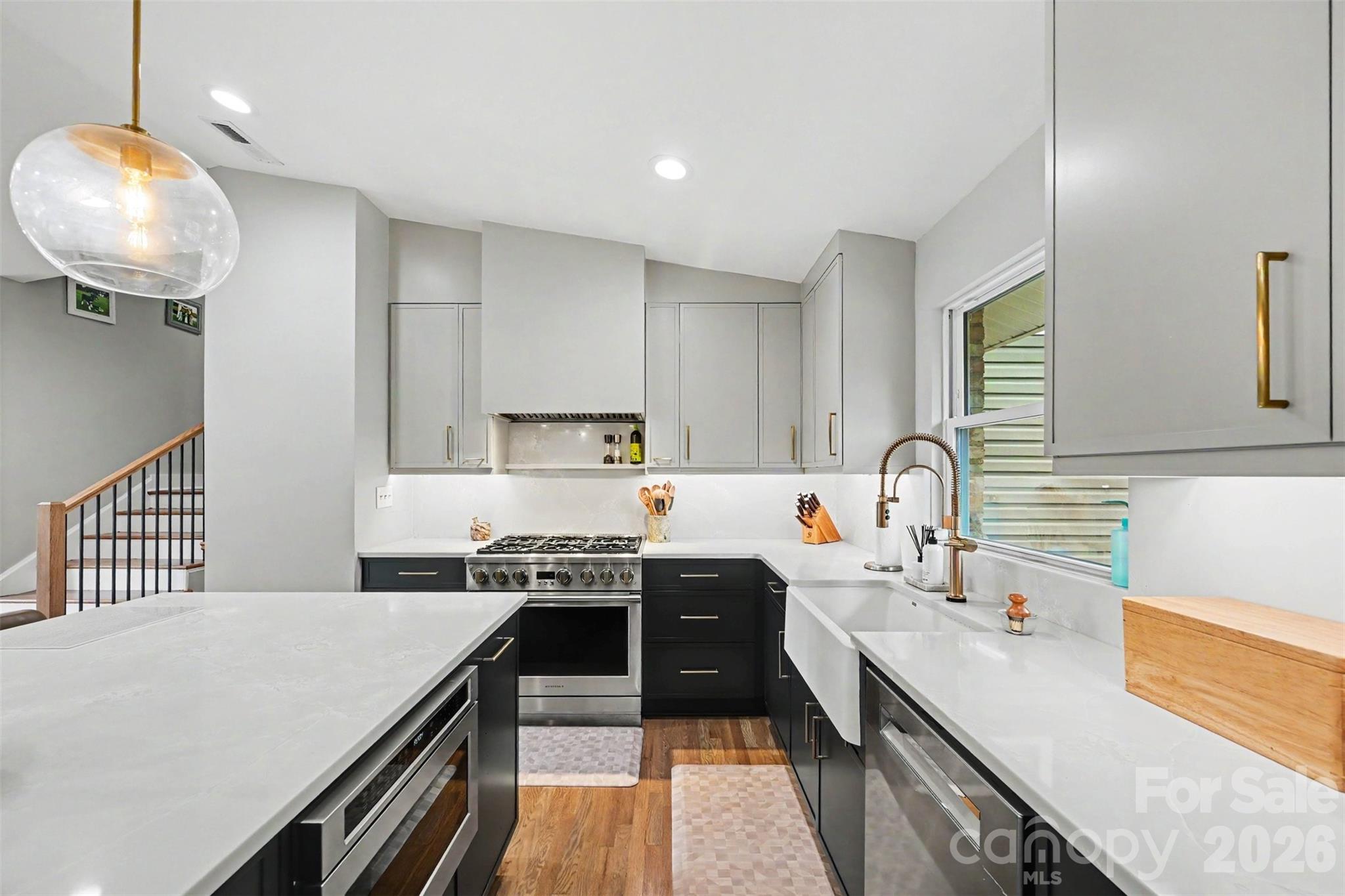 4931 Seacroft Road — Charlotte