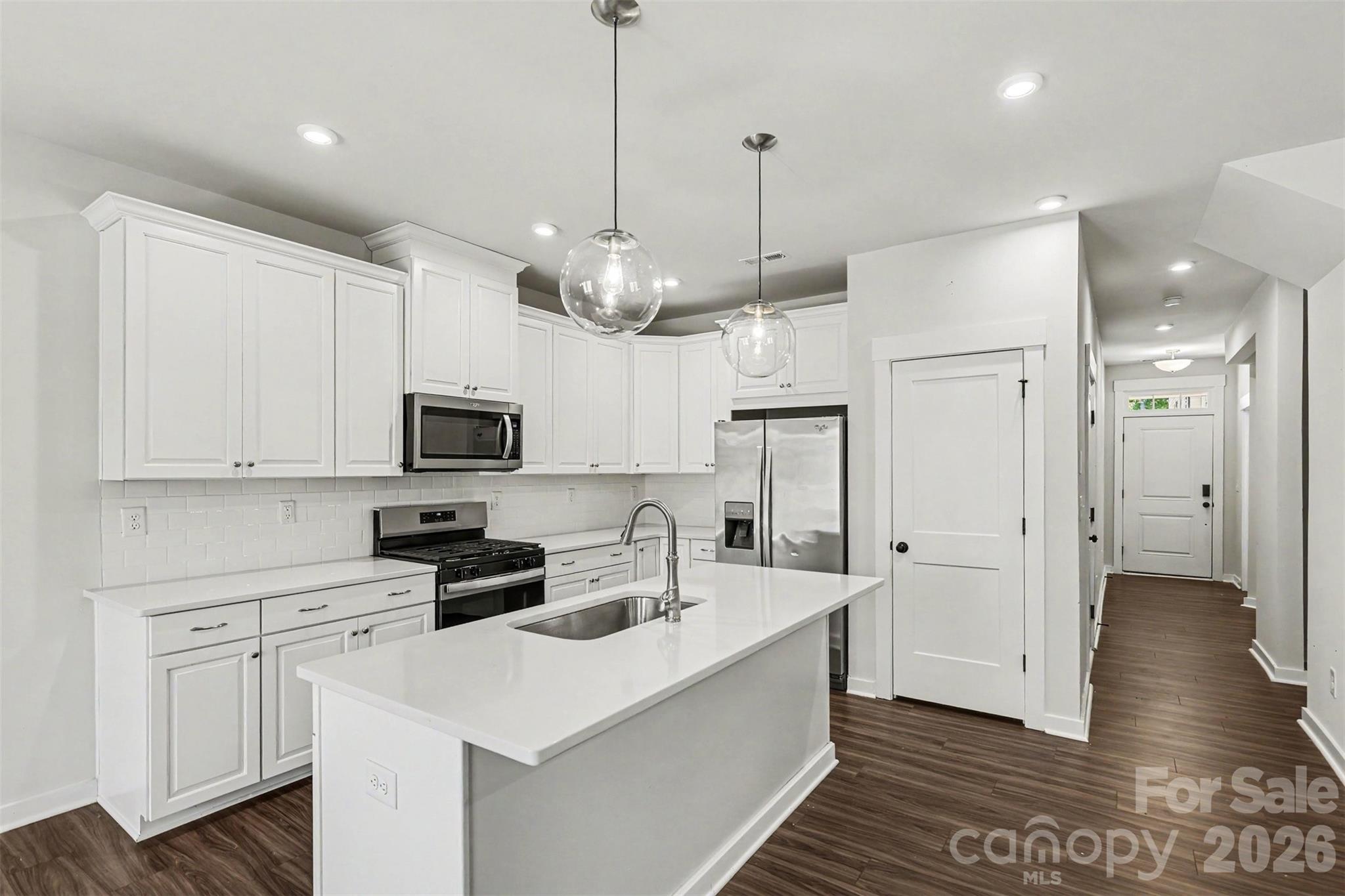 9521 Munsing Drive — Charlotte