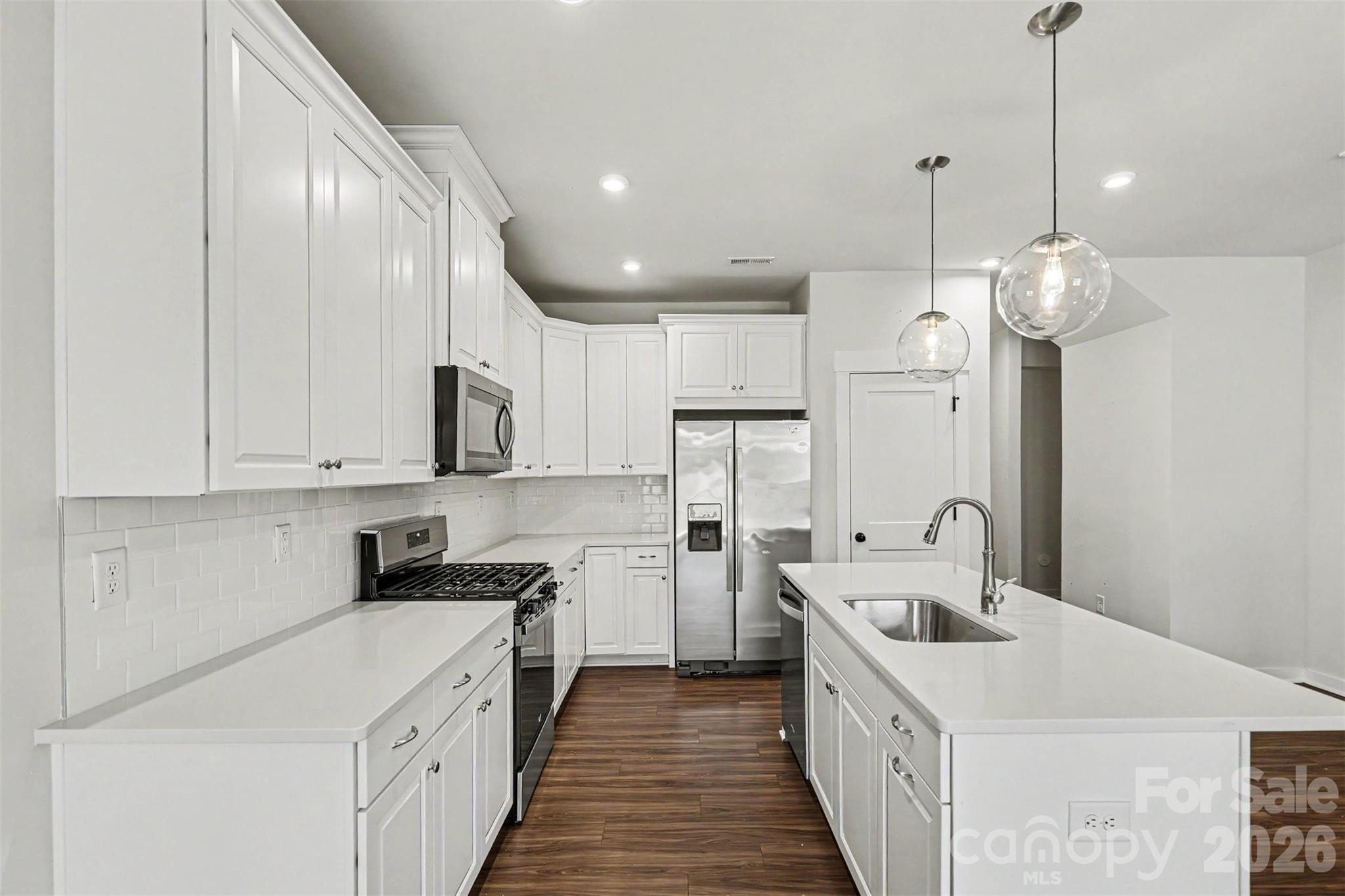9521 Munsing Drive — Charlotte