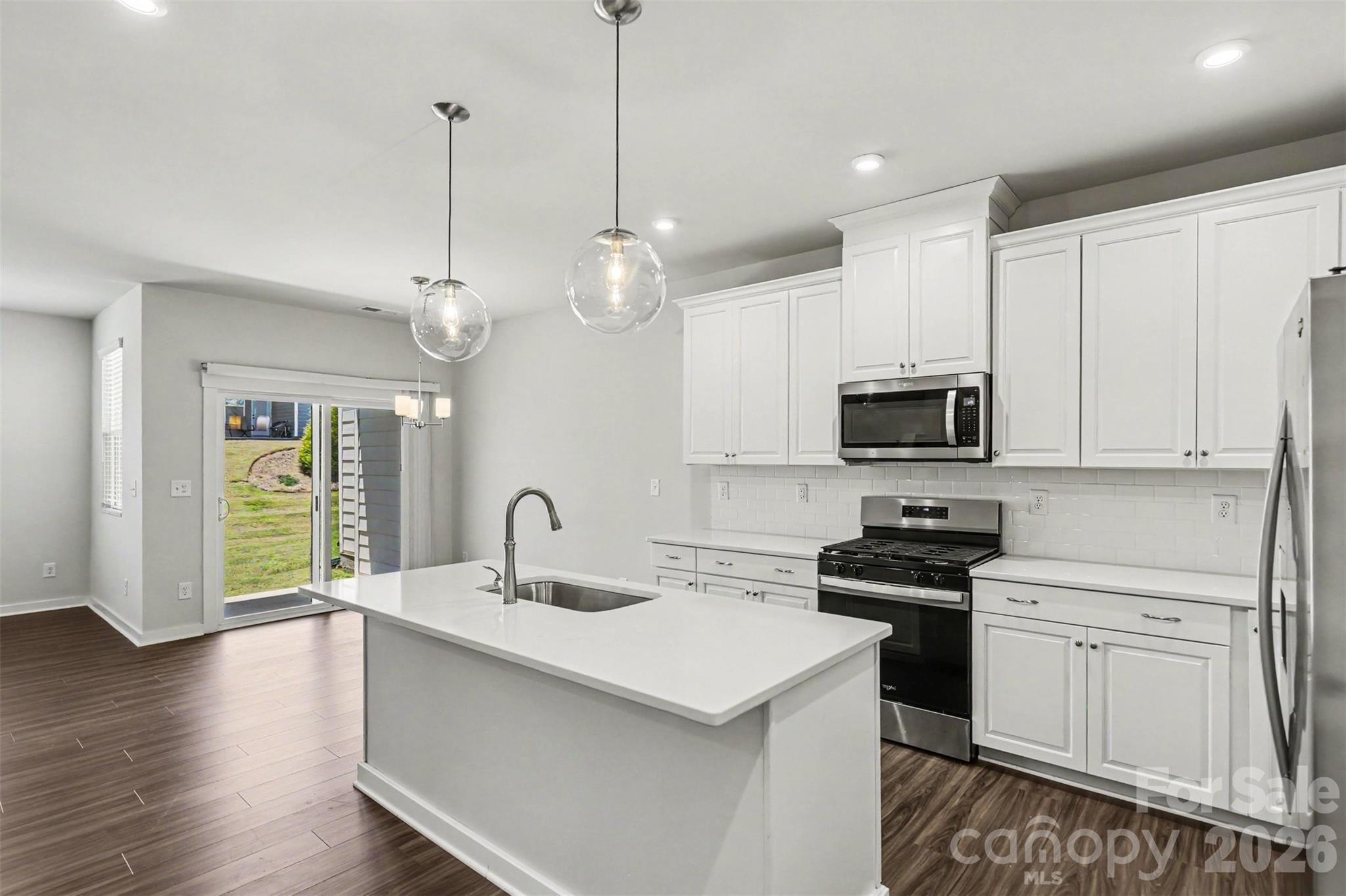 9521 Munsing Drive — Charlotte