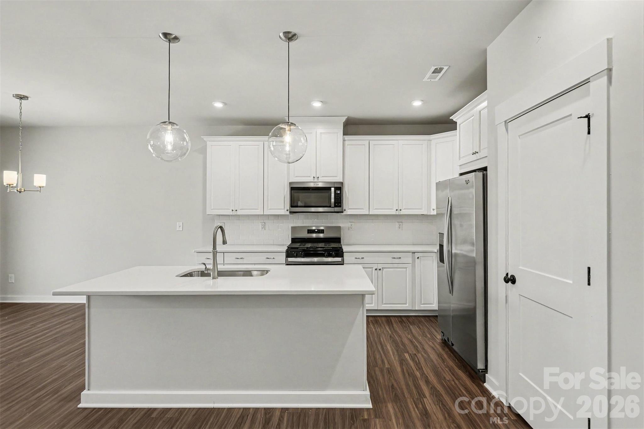 9521 Munsing Drive — Charlotte