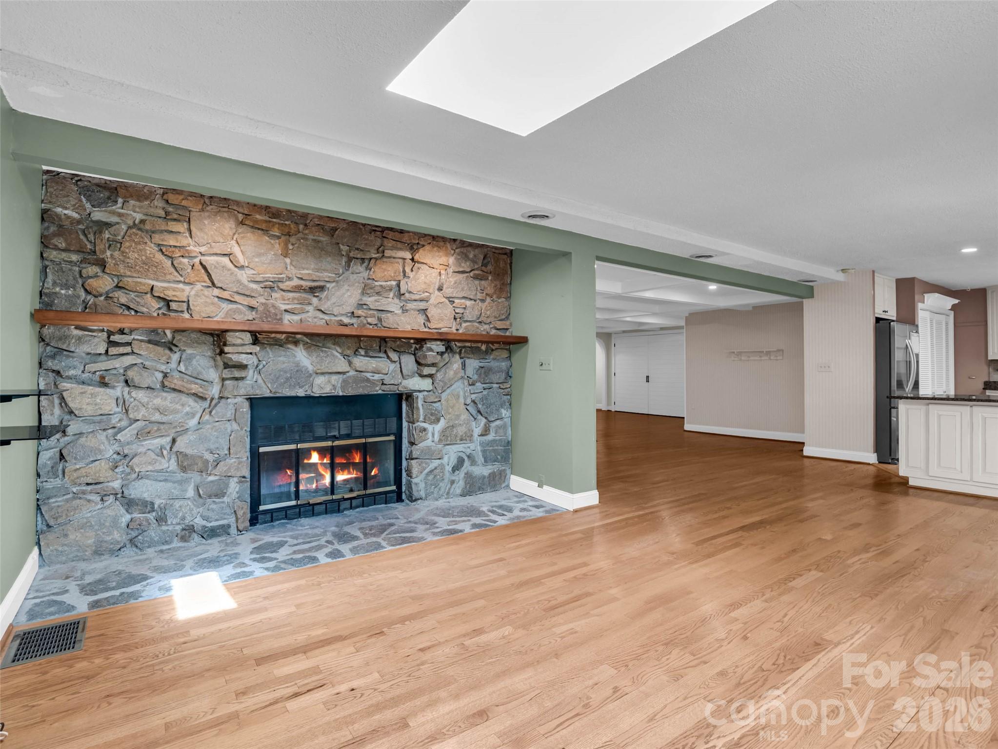 52 Forest Road — Asheville