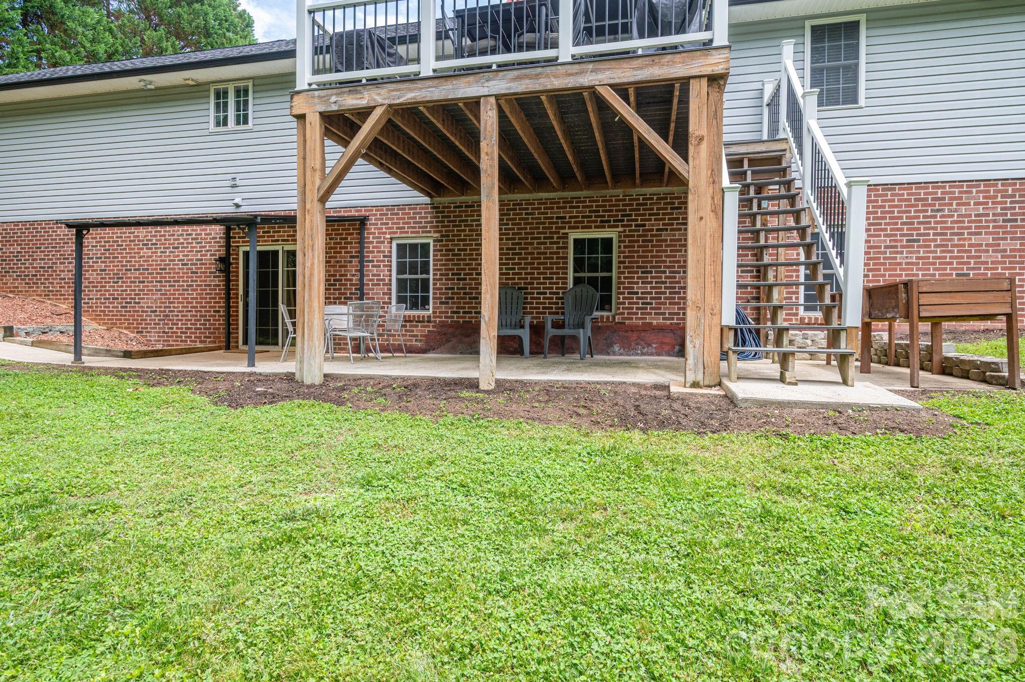 2479 Old Pond Drive — Lincolnton