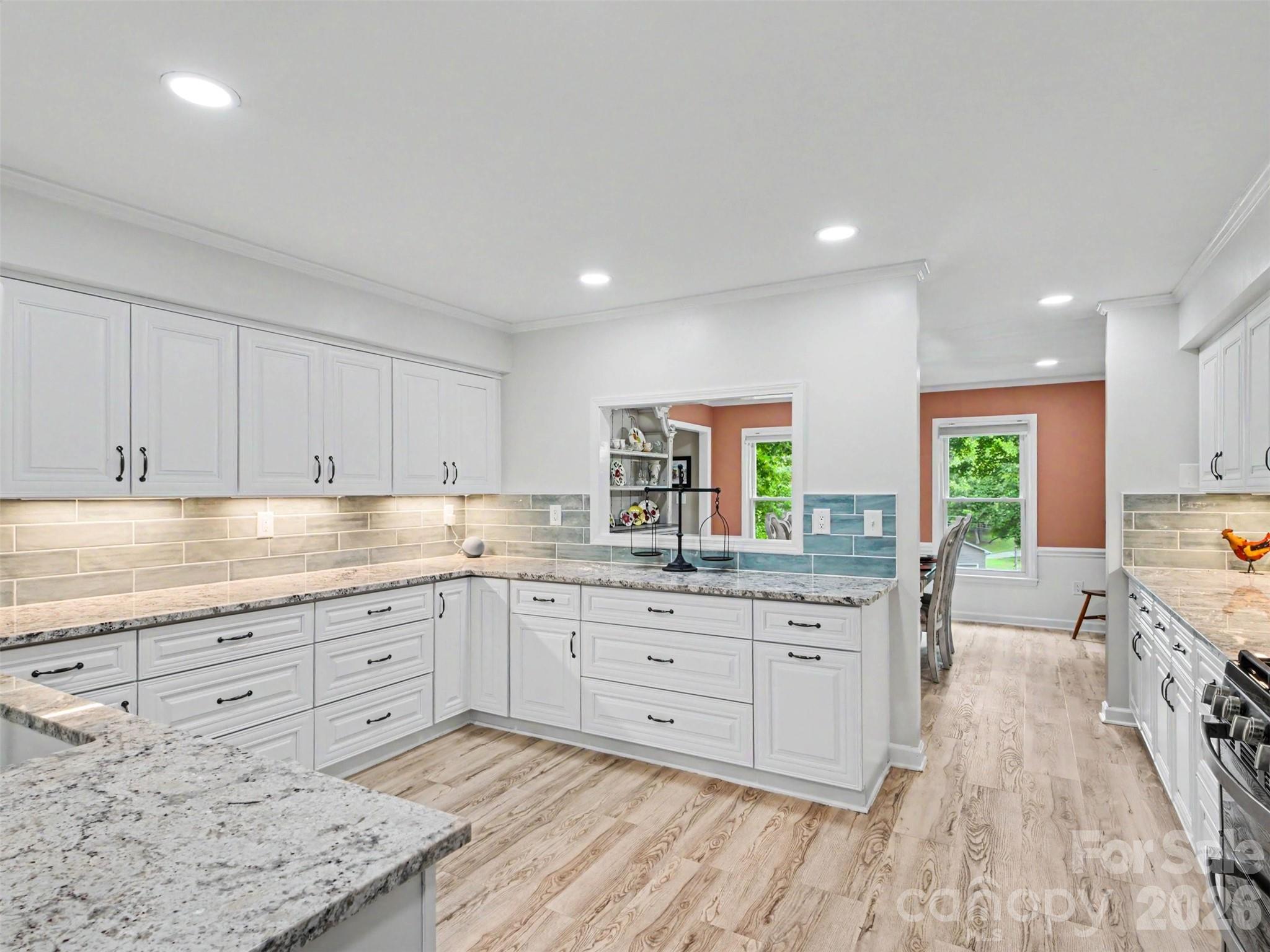 420 Brook Avenue SE — Concord