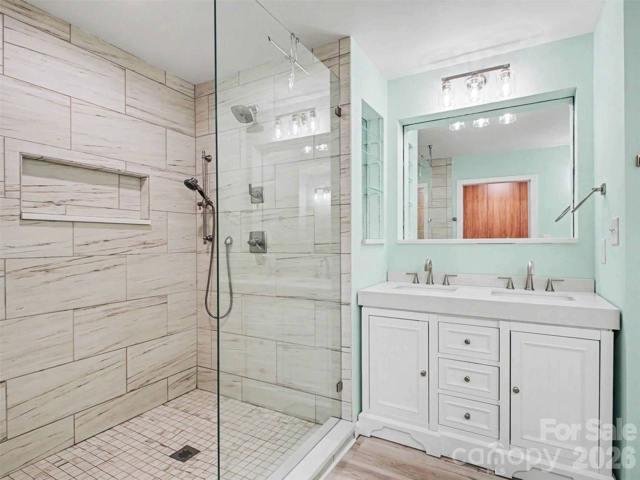 420 Brook Avenue SE — Concord