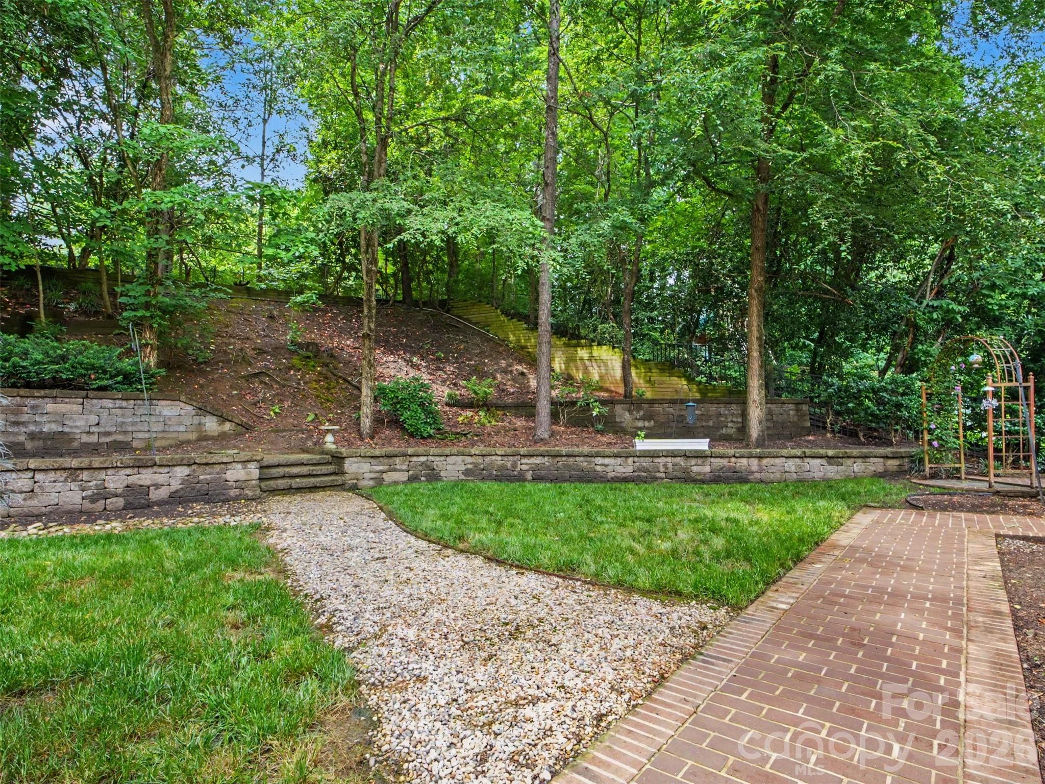 420 Brook Avenue SE — Concord
