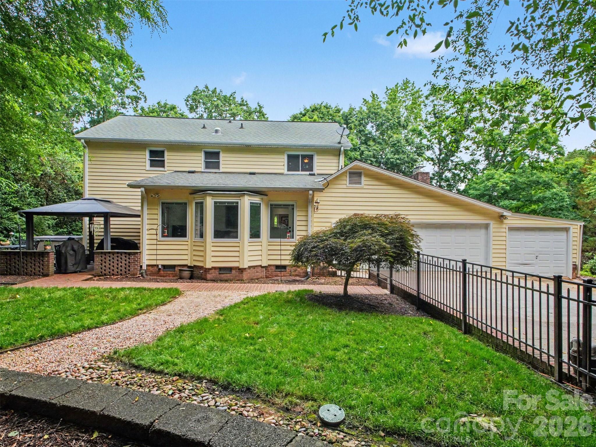 420 Brook Avenue SE — Concord