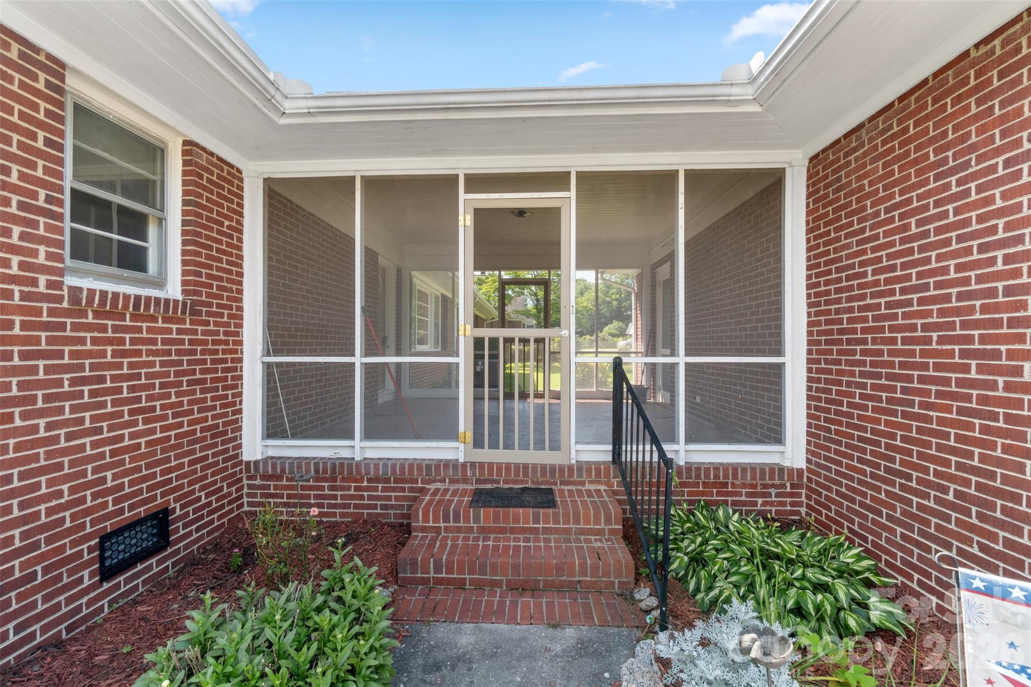 1400 Morven Road — Wadesboro