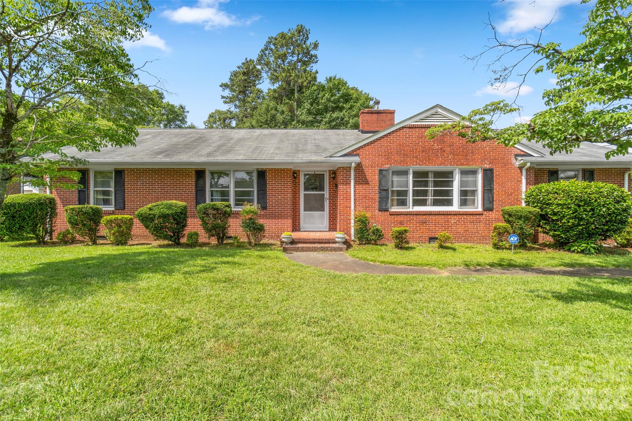1400 Morven Road — Wadesboro