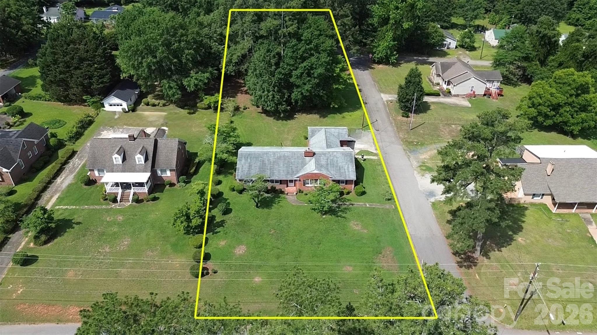 1400 Morven Road — Wadesboro