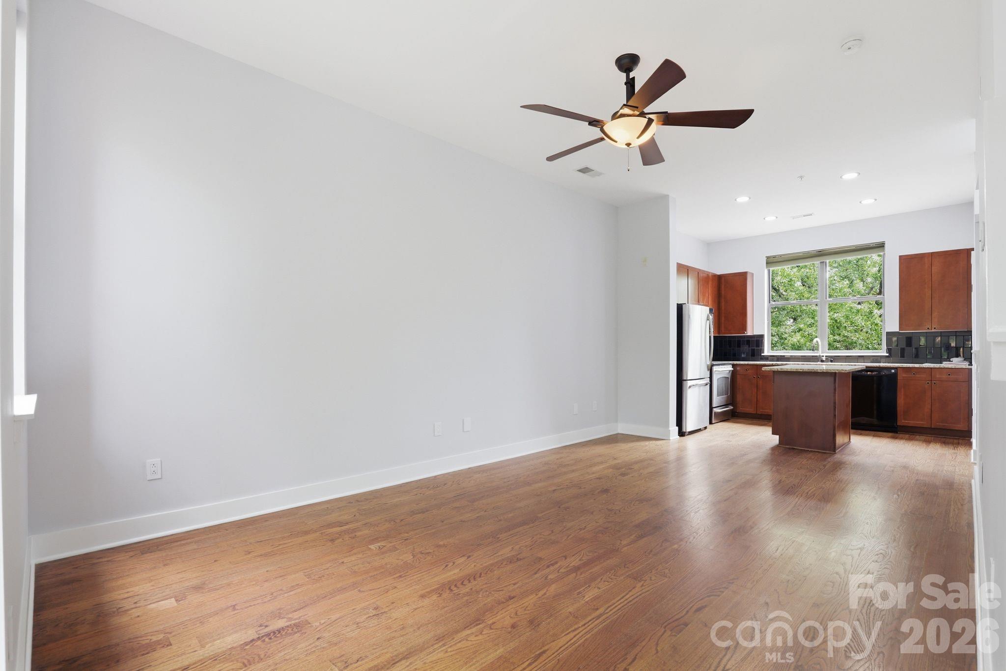 526 N McDowell Street — Charlotte