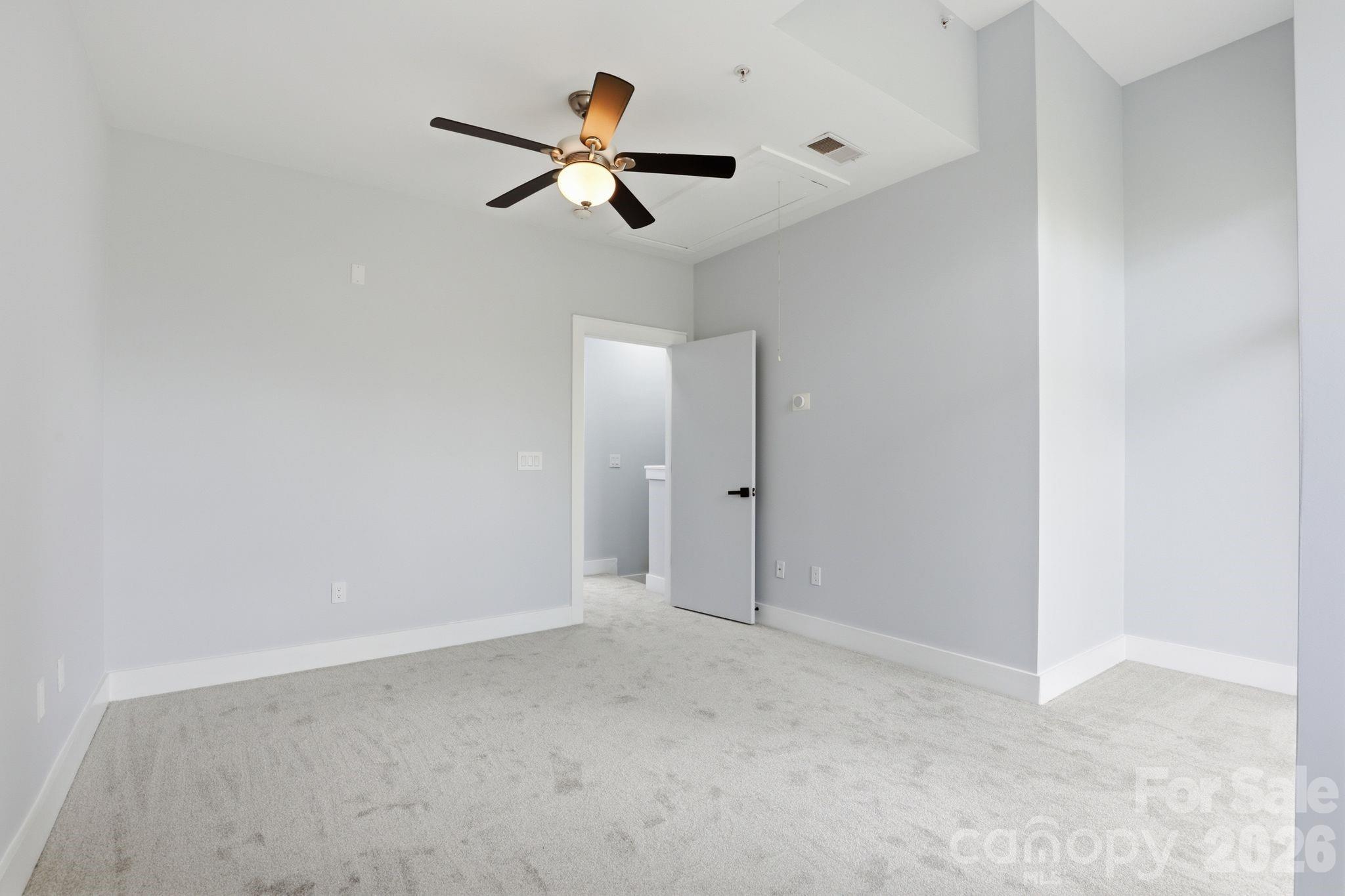 526 N McDowell Street — Charlotte