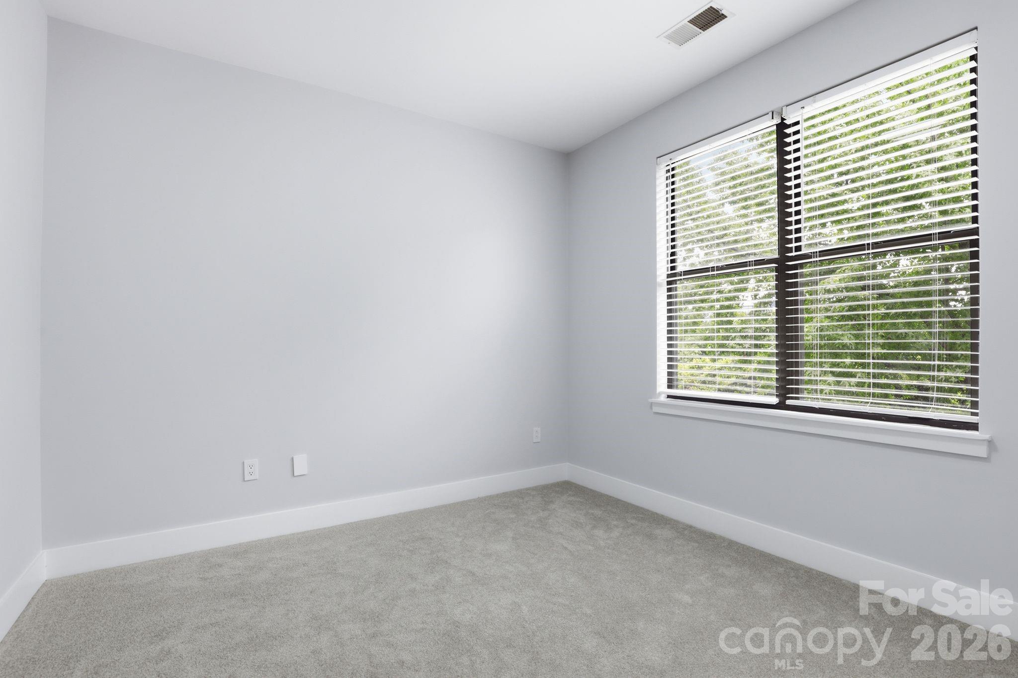 526 N McDowell Street — Charlotte