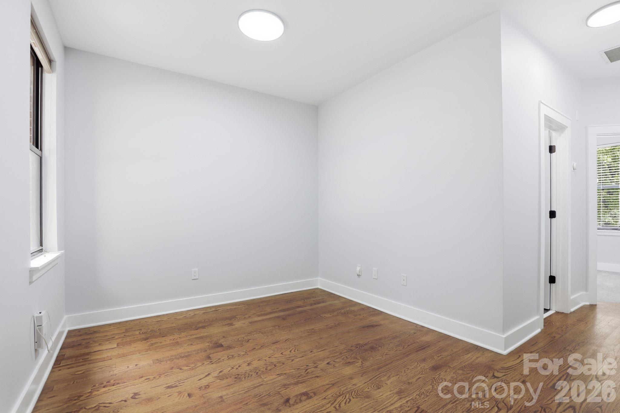 526 N McDowell Street — Charlotte