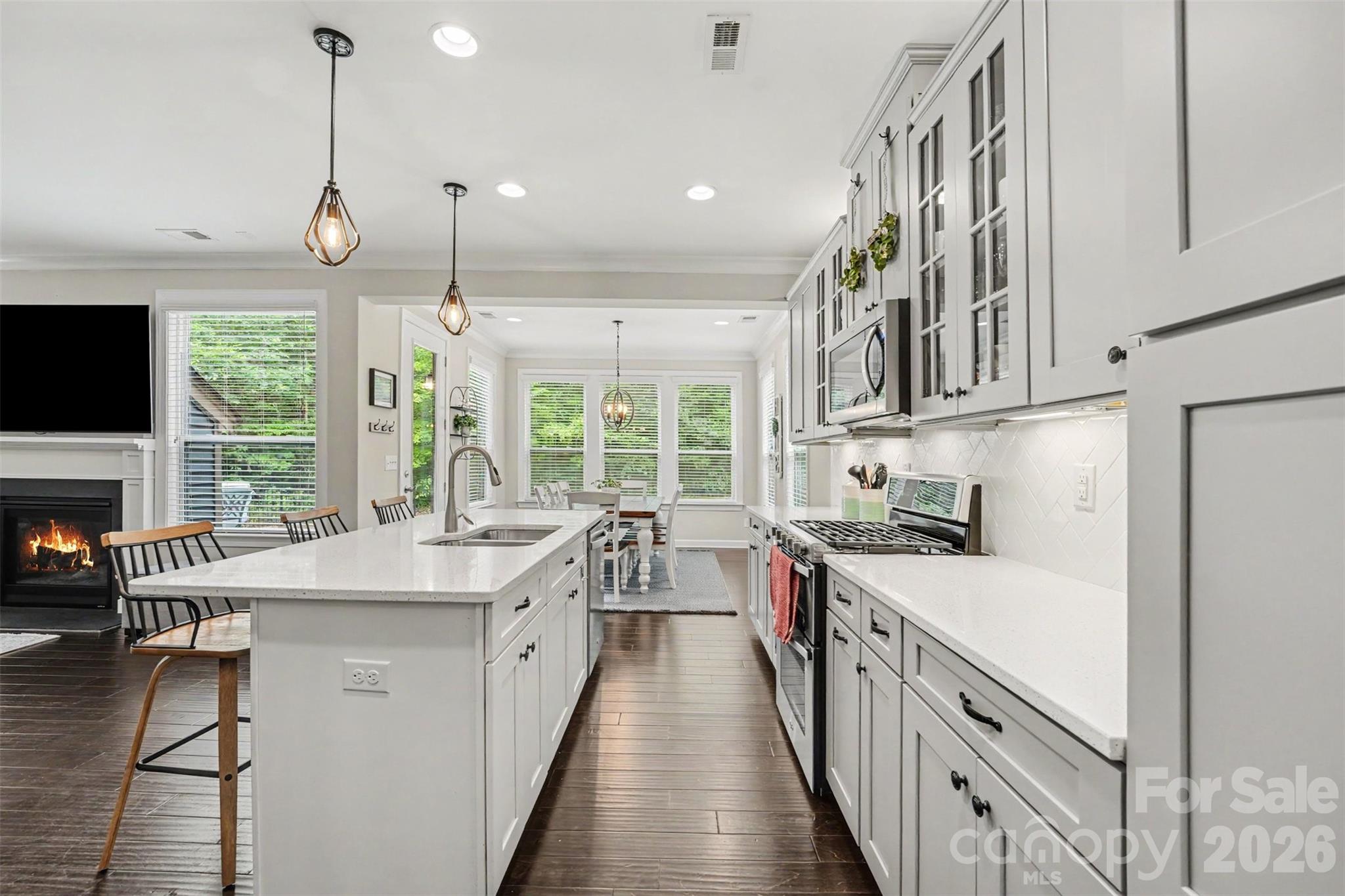 2702 Cheverny Place — Concord