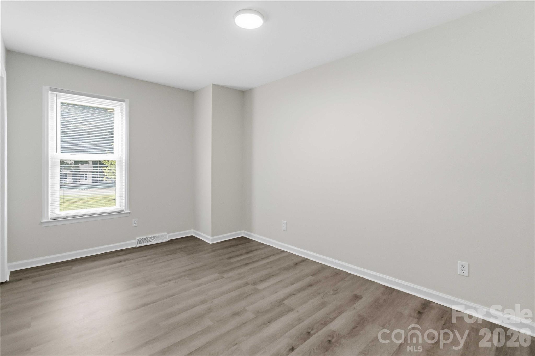 992 Twin Lakes Road — Rock Hill