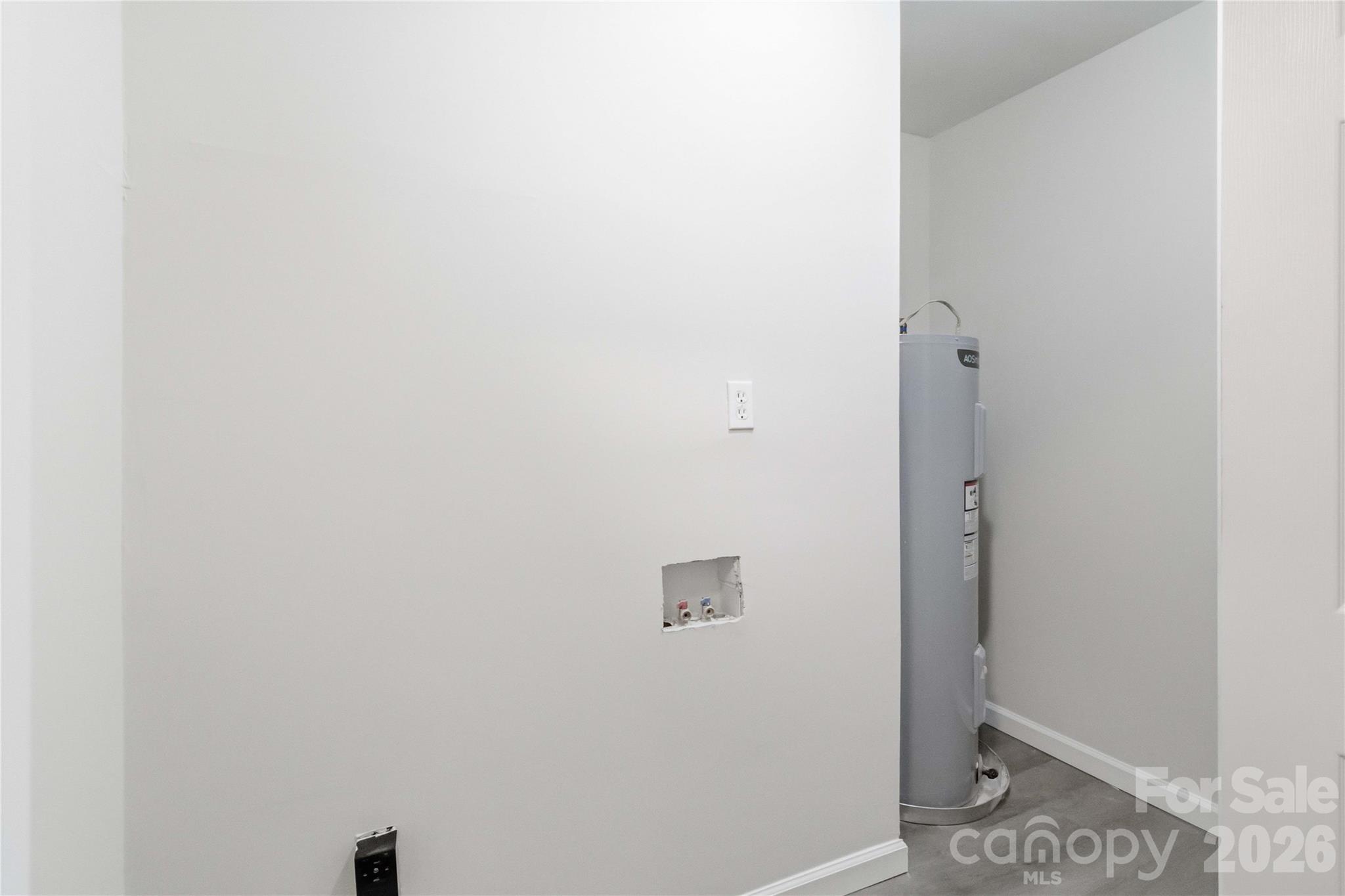 992 Twin Lakes Road — Rock Hill