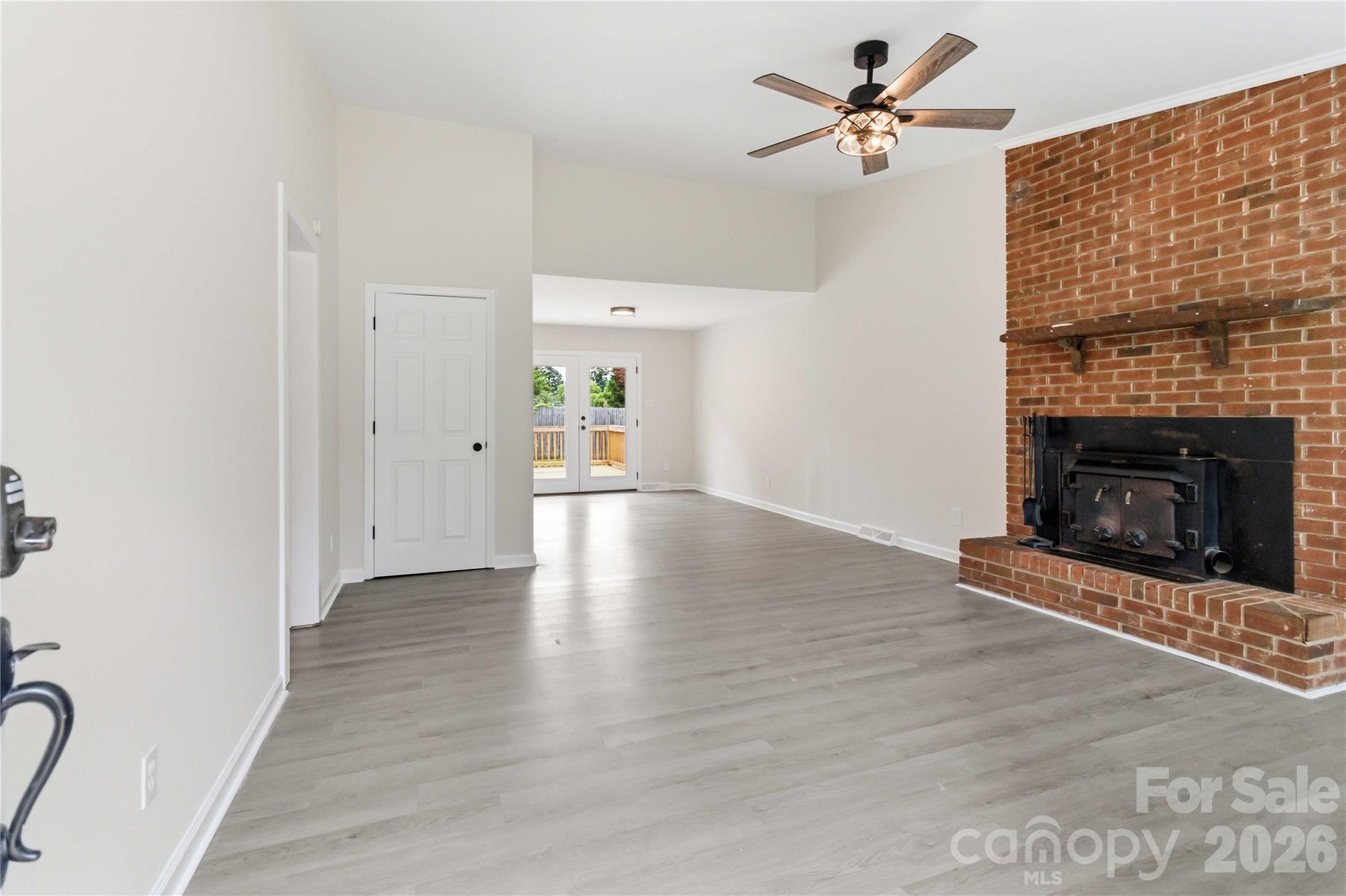 992 Twin Lakes Road — Rock Hill