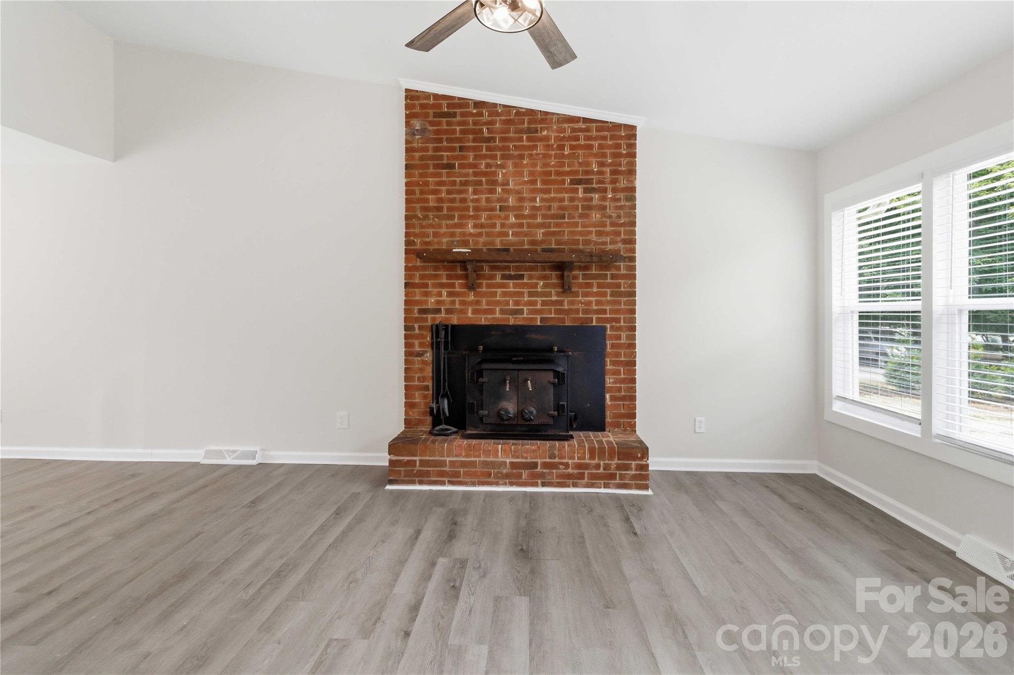 992 Twin Lakes Road — Rock Hill