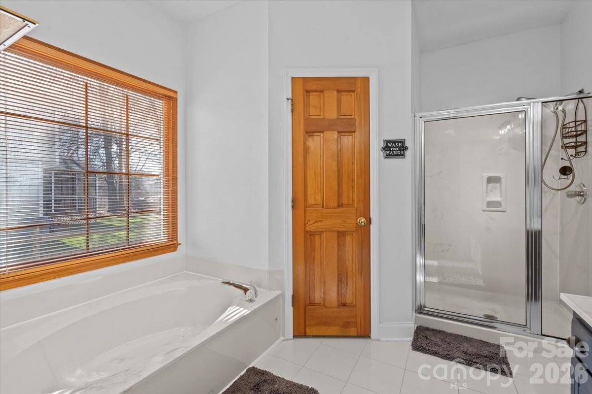 14117 Greenwing Court — Charlotte