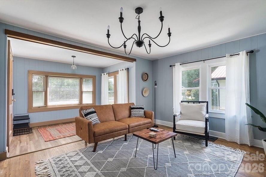 10 Washington Avenue — Asheville