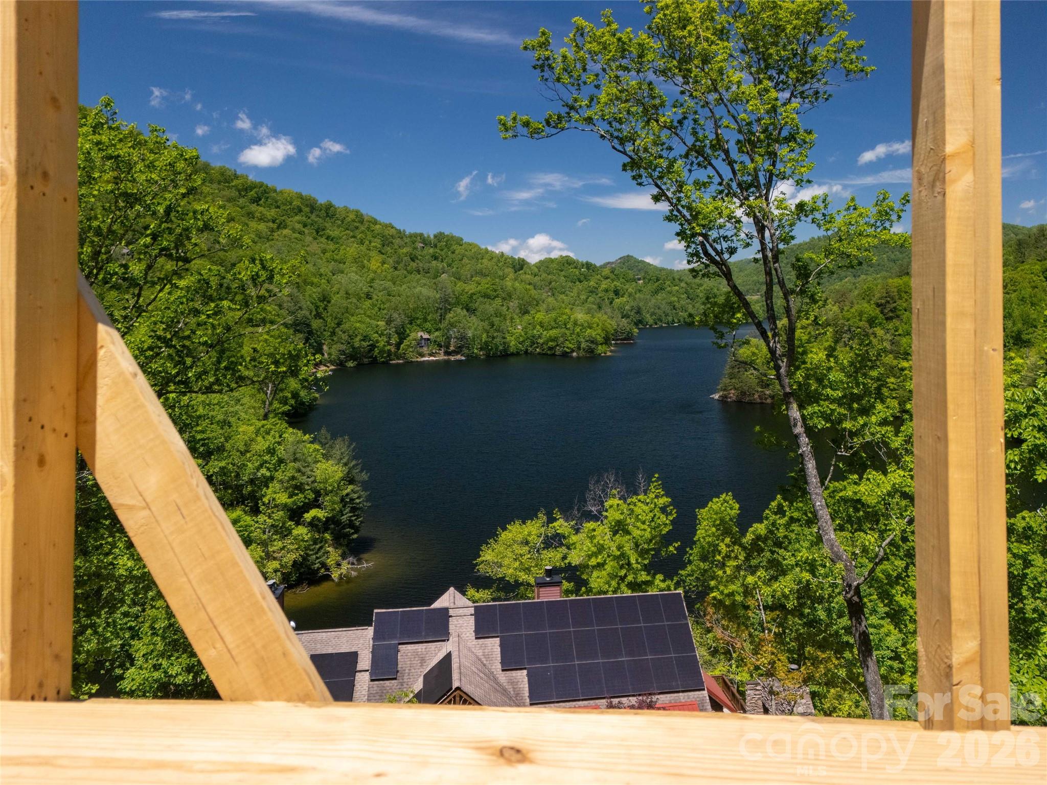 670 Southshore Drive — Tuckasegee