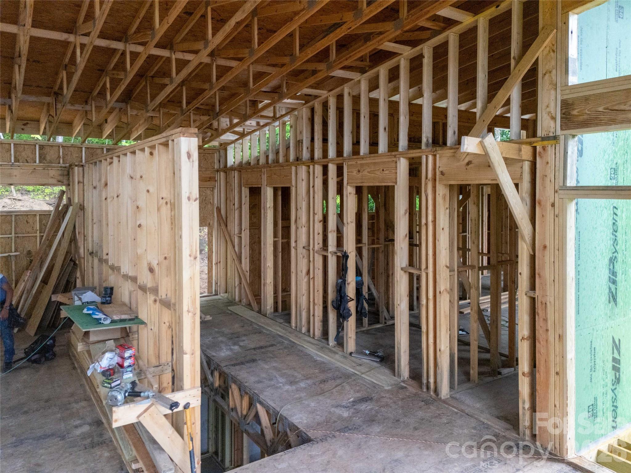 670 Southshore Drive — Tuckasegee