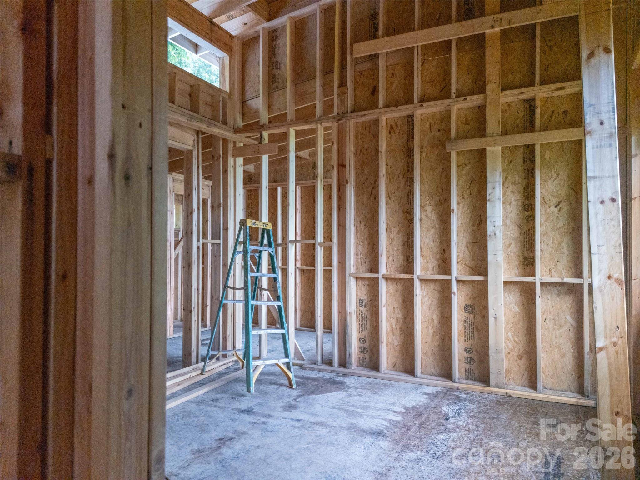 670 Southshore Drive — Tuckasegee