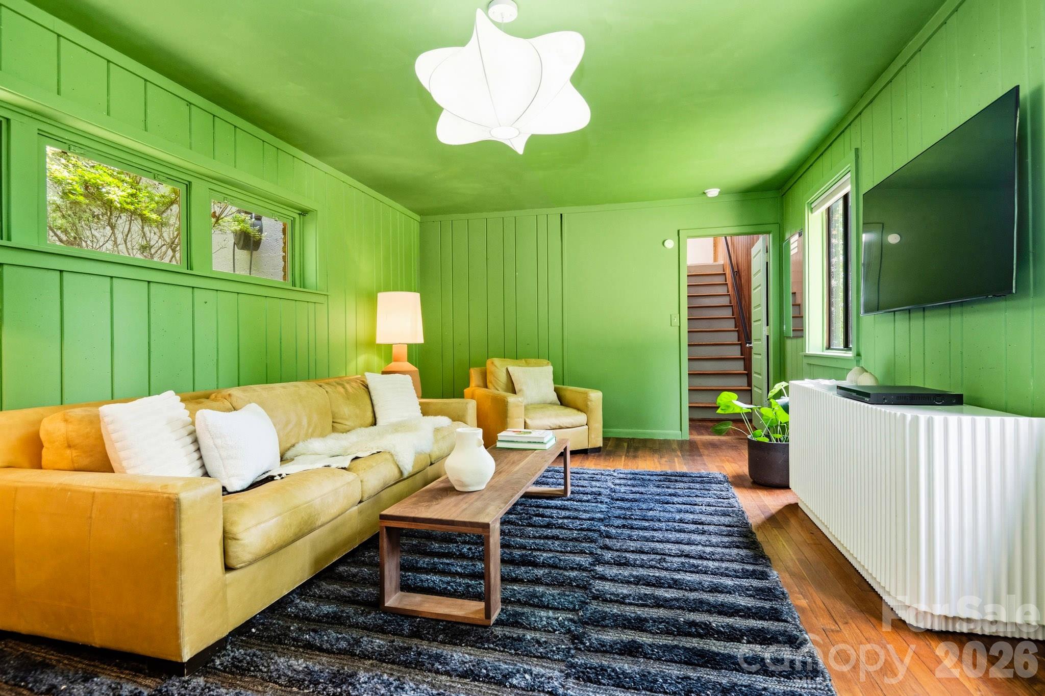 38 Aurora Drive — Asheville