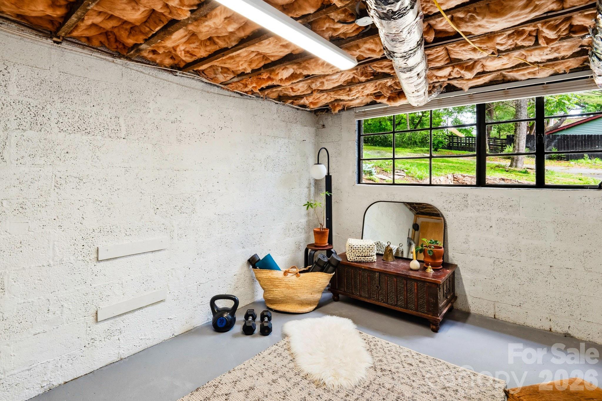 38 Aurora Drive — Asheville