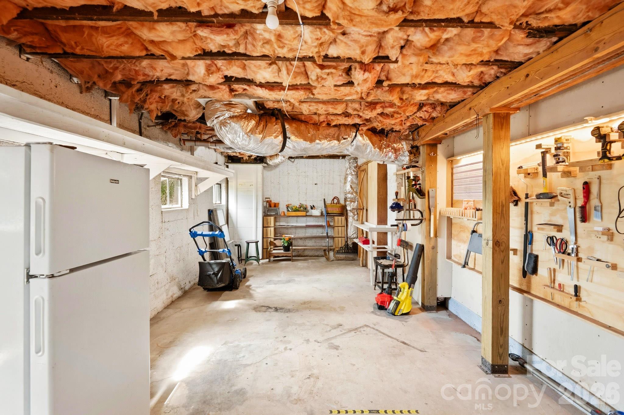 38 Aurora Drive — Asheville