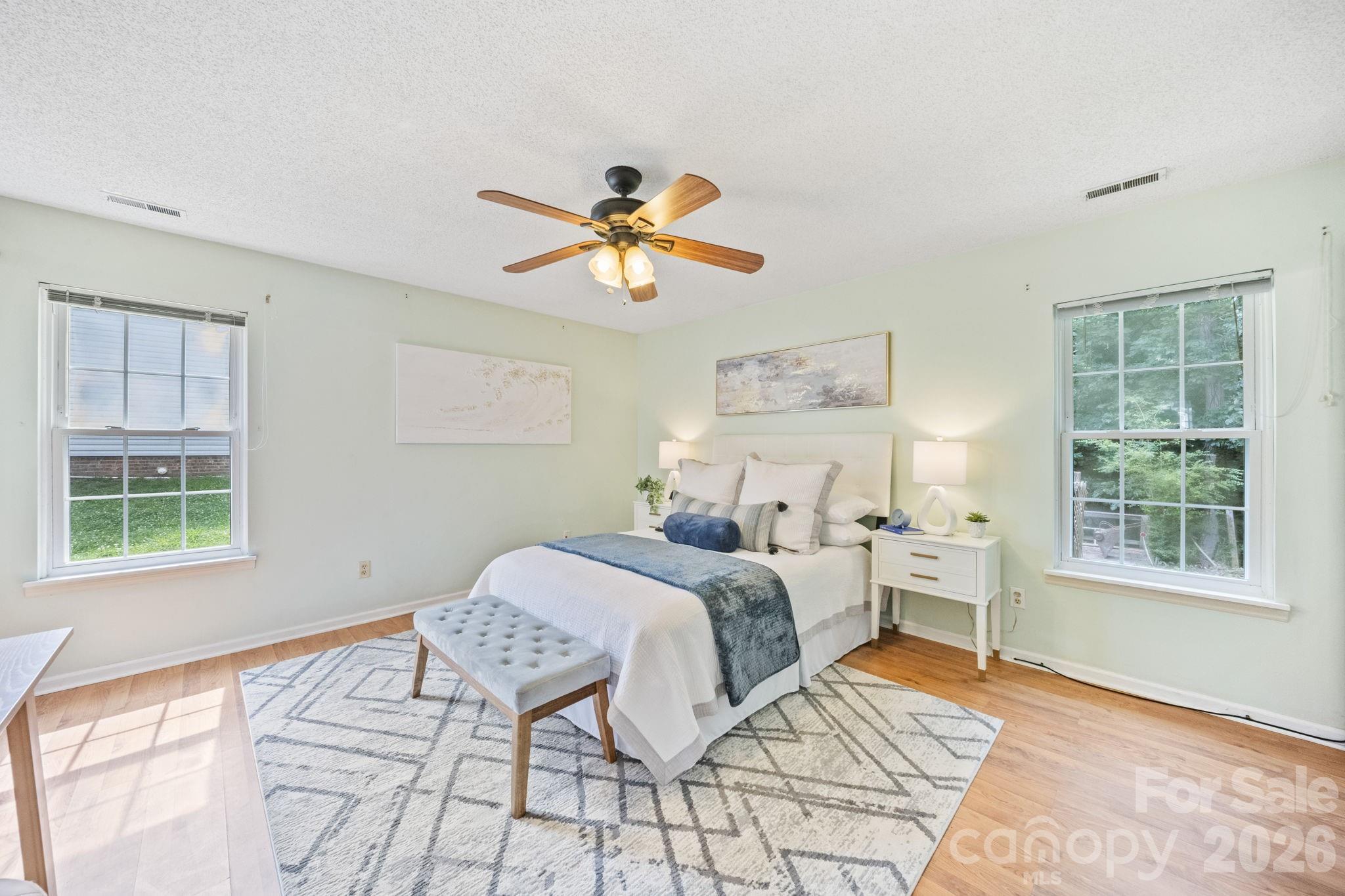 11833 Post Ridge Court — Charlotte