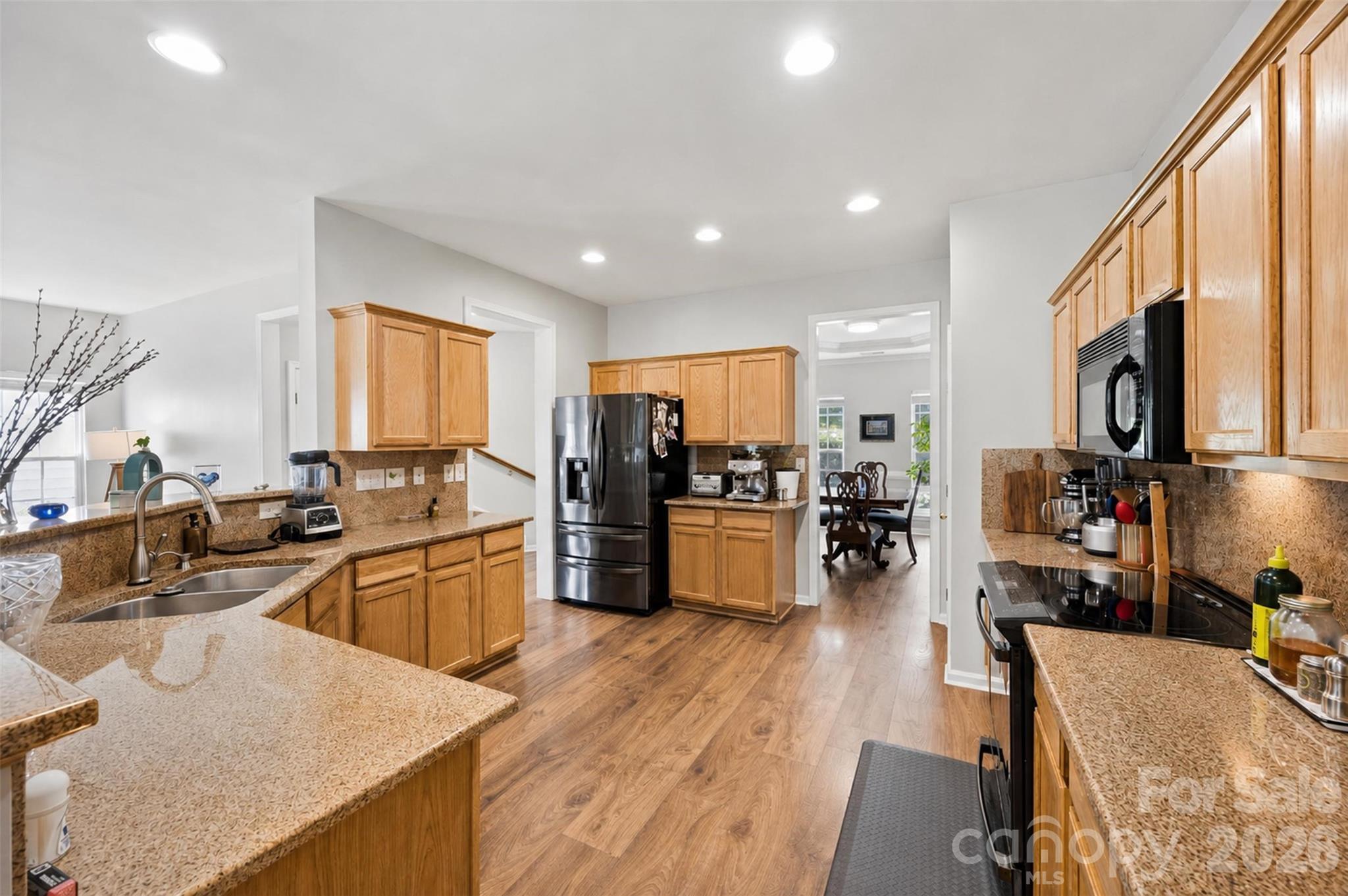 11719 Royal Castle Court — Charlotte
