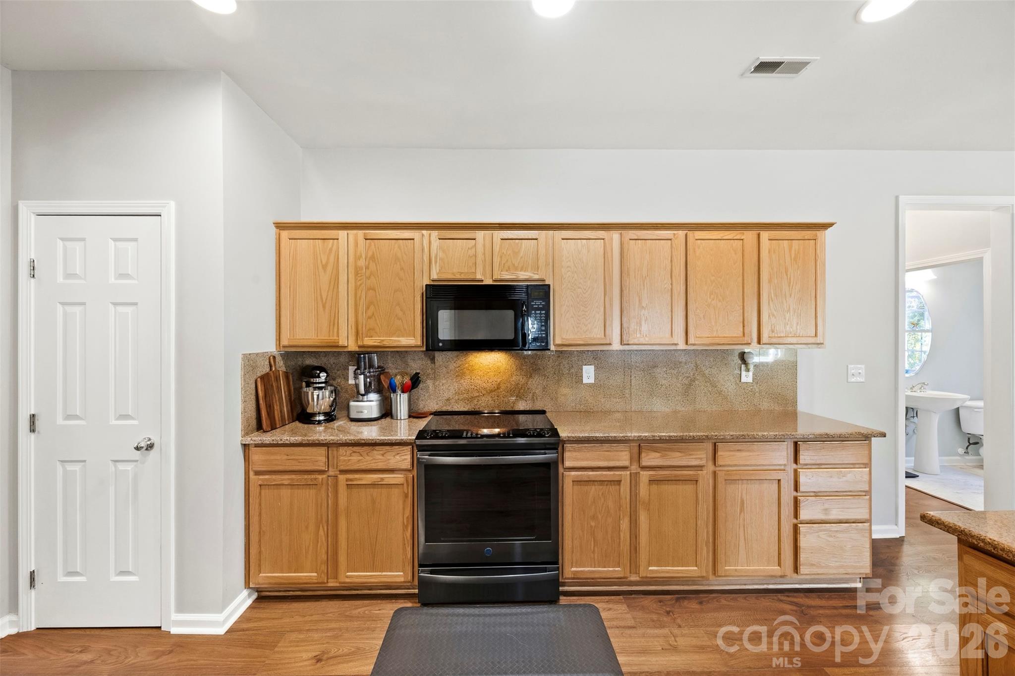 11719 Royal Castle Court — Charlotte