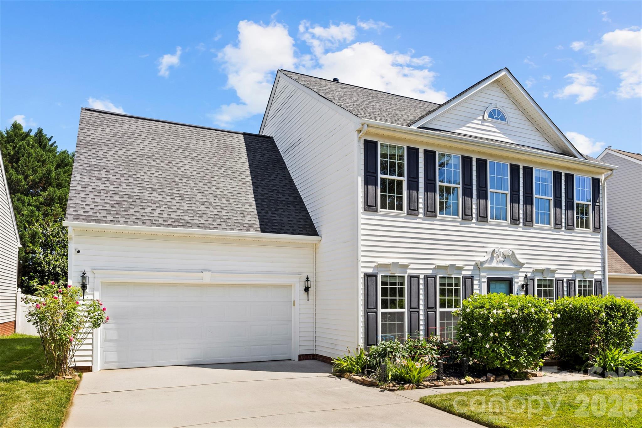 11719 Royal Castle Court — Charlotte
