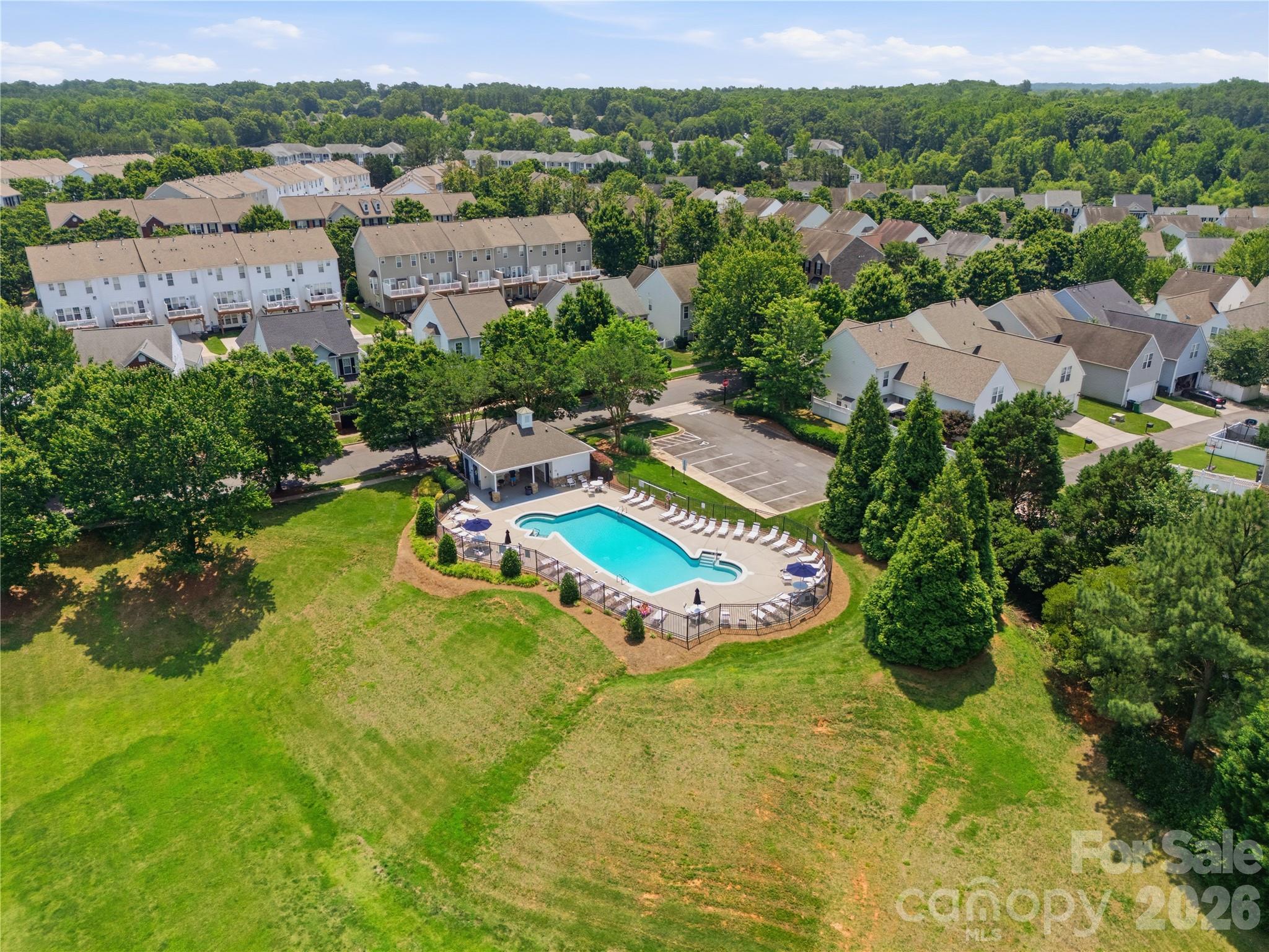 11719 Royal Castle Court — Charlotte