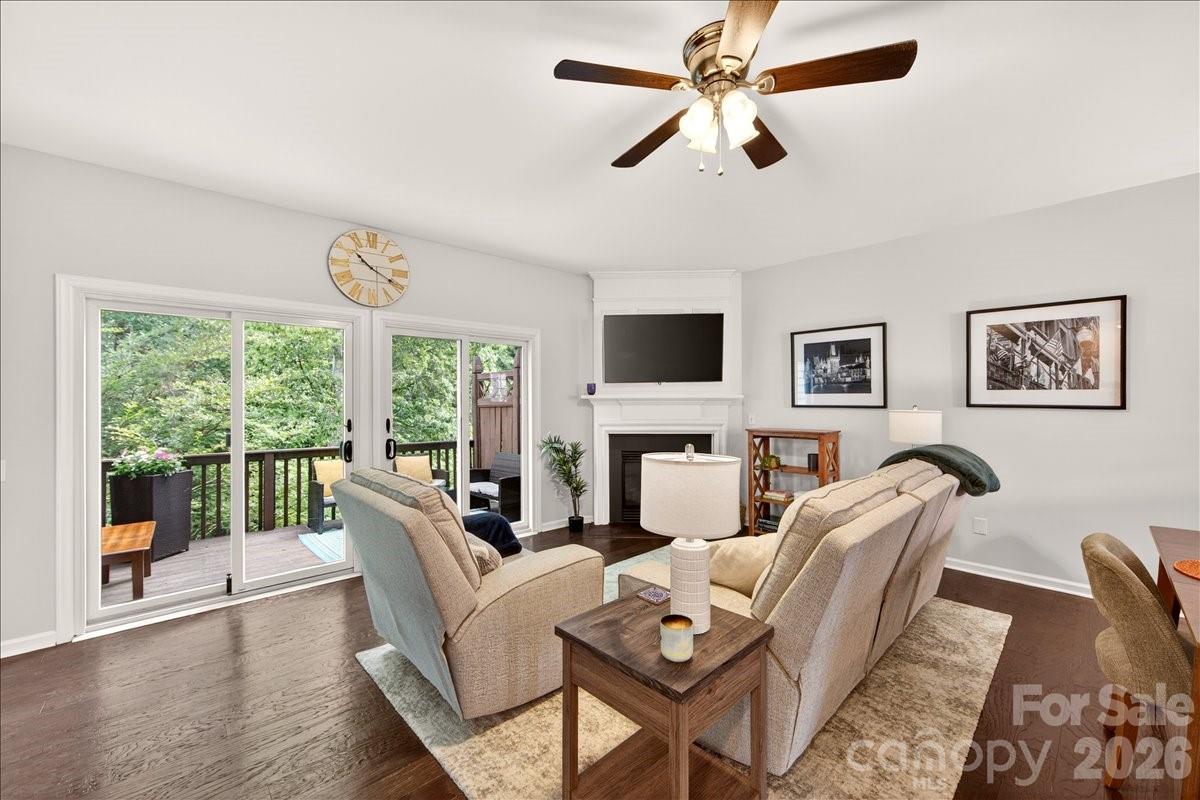 5441 Werburgh Street — Charlotte