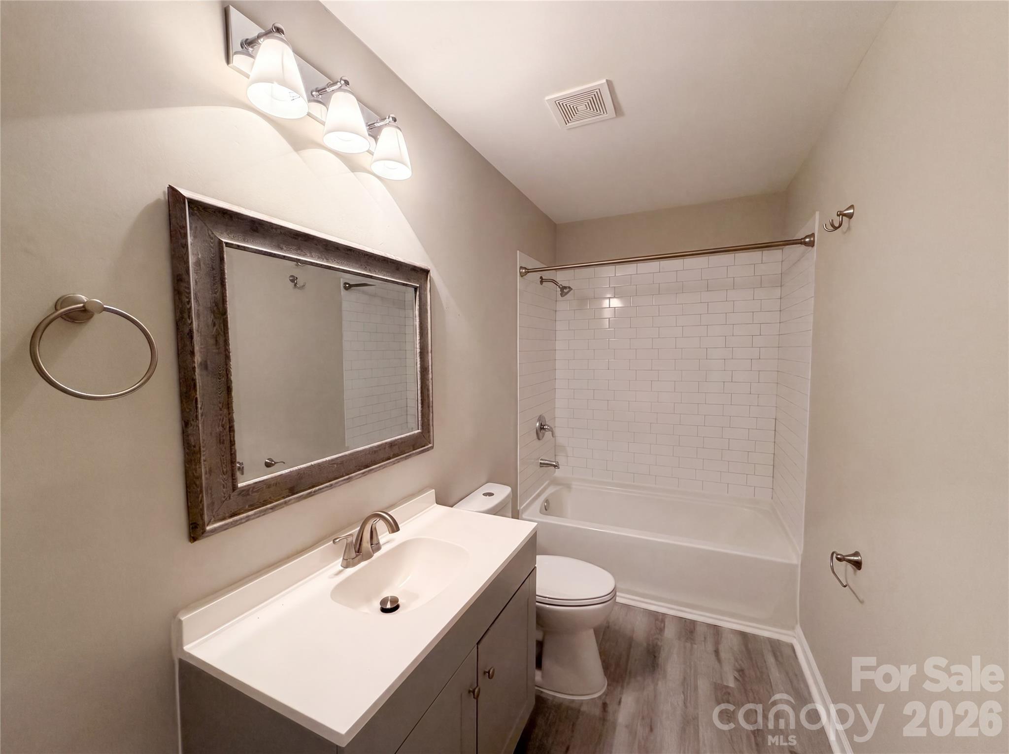 141 Greenbriar Drive — Matthews