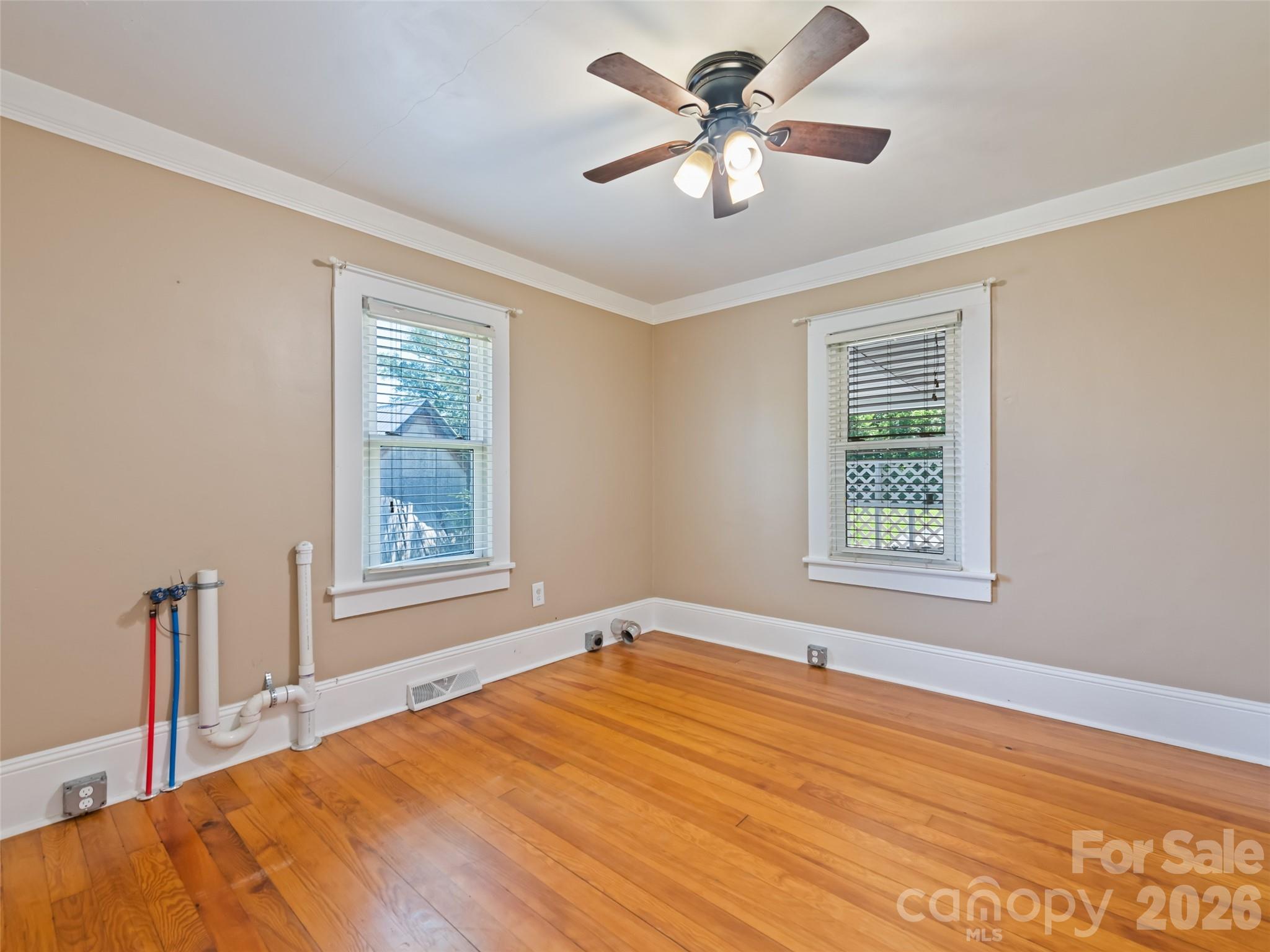 40 Avery Street — Waynesville