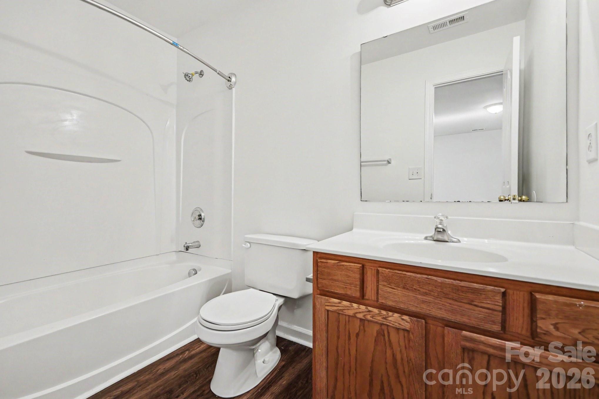 4615 Potters Glen Road — Charlotte